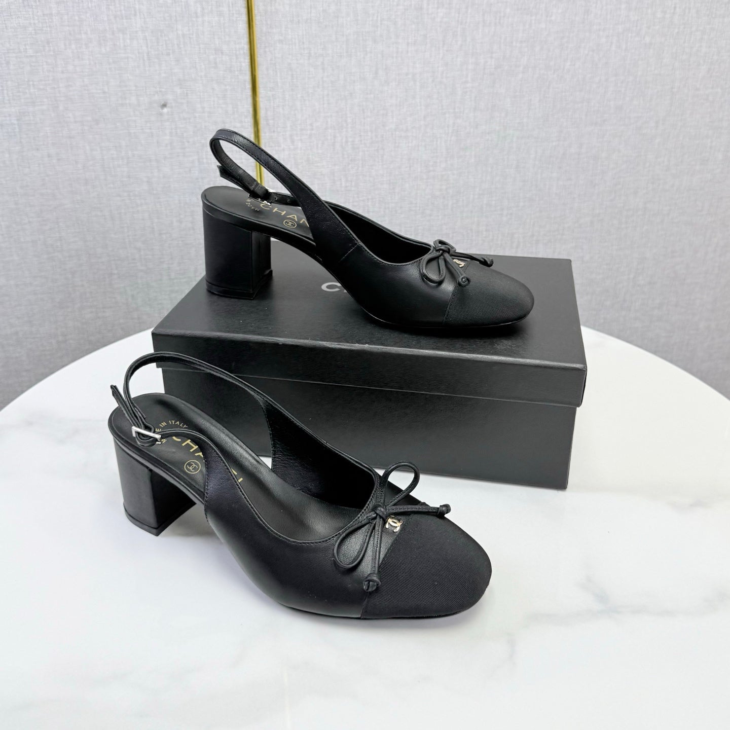 CC 26s Slingback Heels 45 Mm In Black Lambskin And Fabric