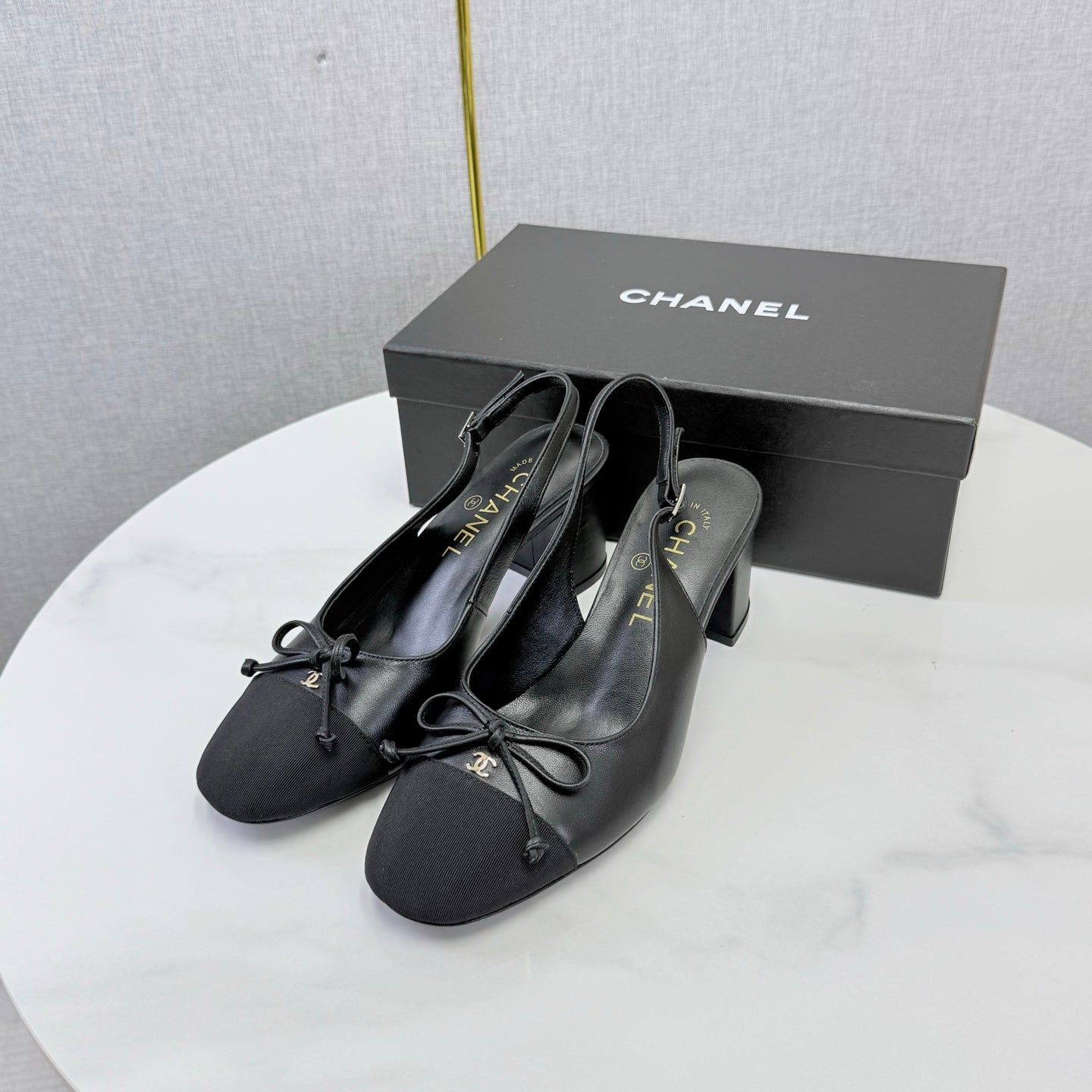 CC 26s Slingback Heels 45 Mm In Black Lambskin And Fabric