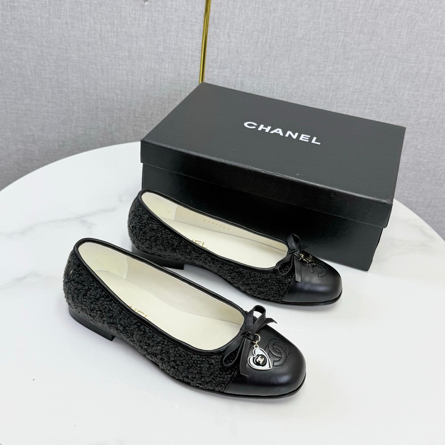 CC 26s Ballet Flats In Black Tweed And Lambskin