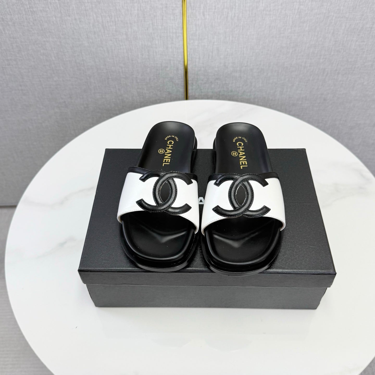 Chanel 26s Iconic CC Slides White Lambskin