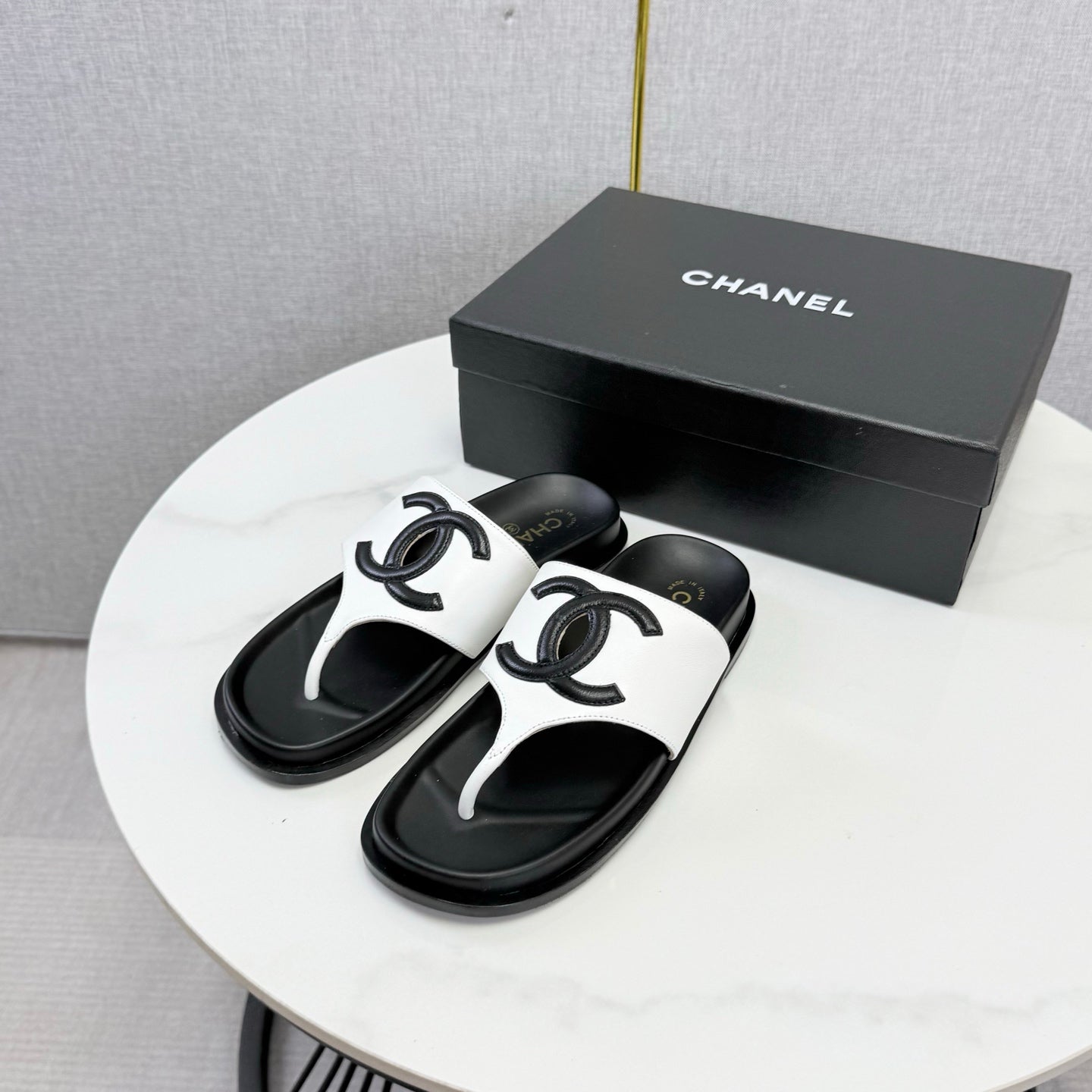 Chanel 26s CC Thong Slides White Lambskin