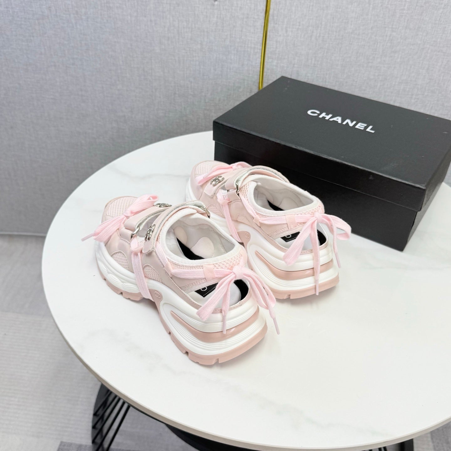 CC 26s Casual Sneakers Pink Leather Mesh 865831