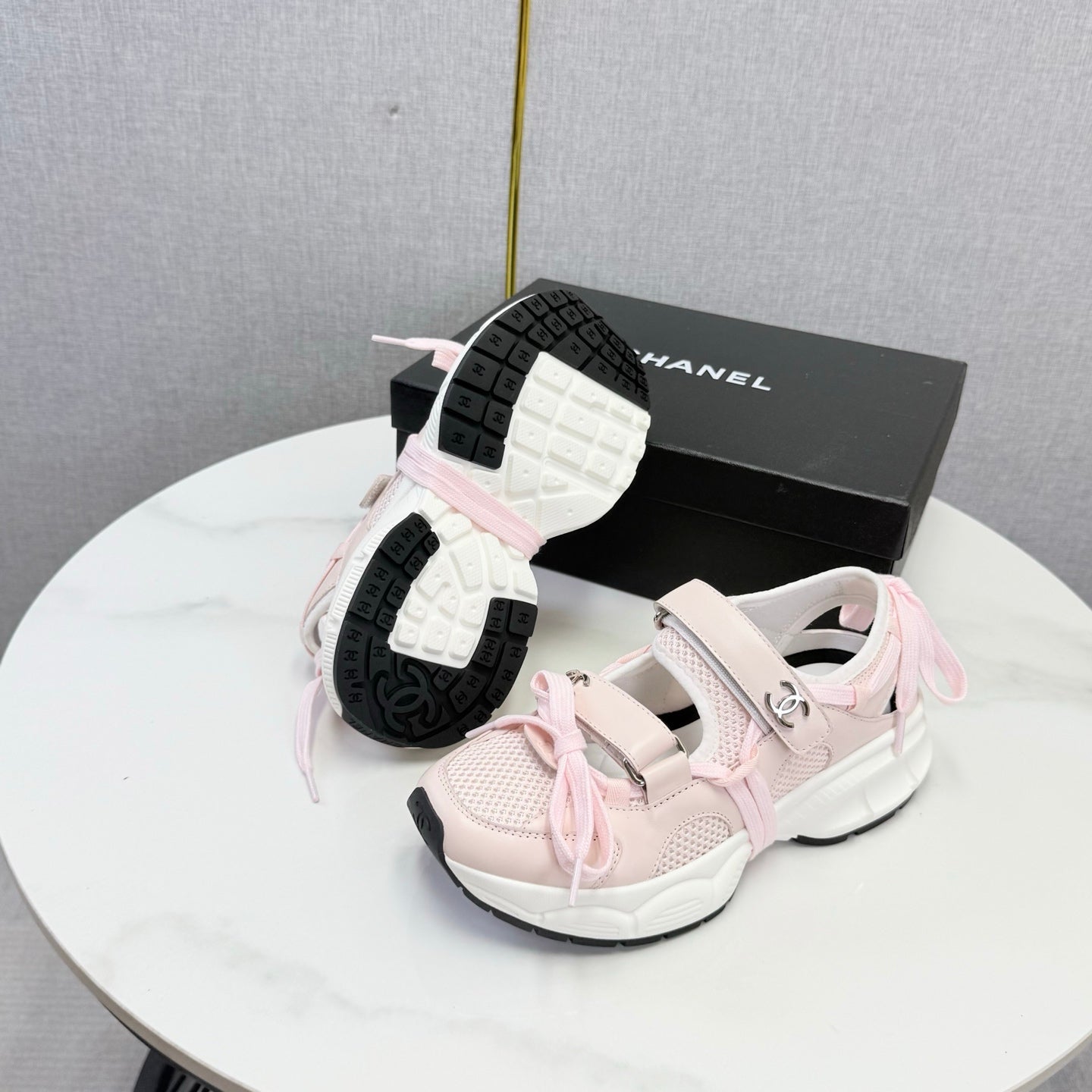 CC 26s Casual Sneakers White Light Pink Mesh Leather 865836