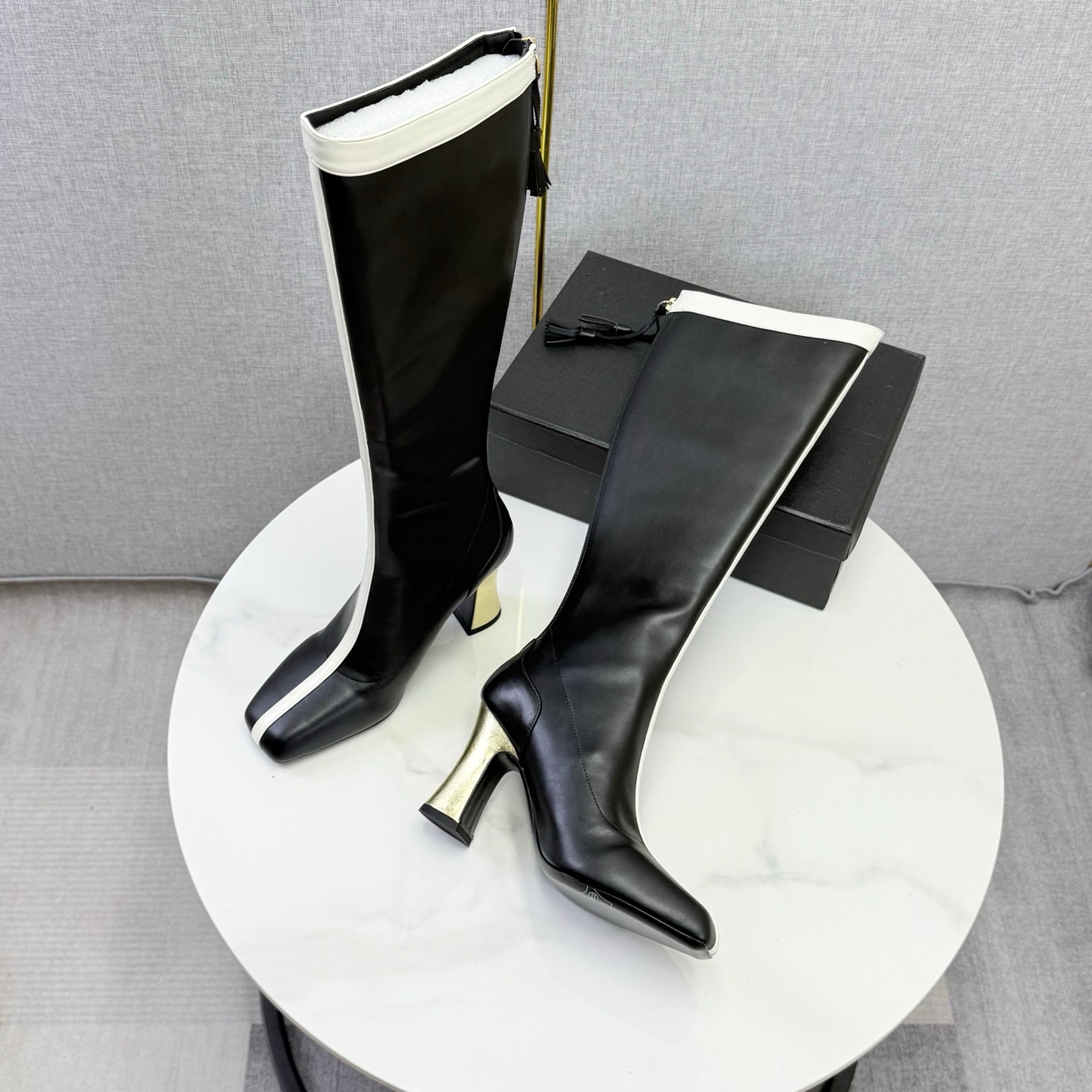 CC 26s Knee-High Boots Black White Sheepskin 904483