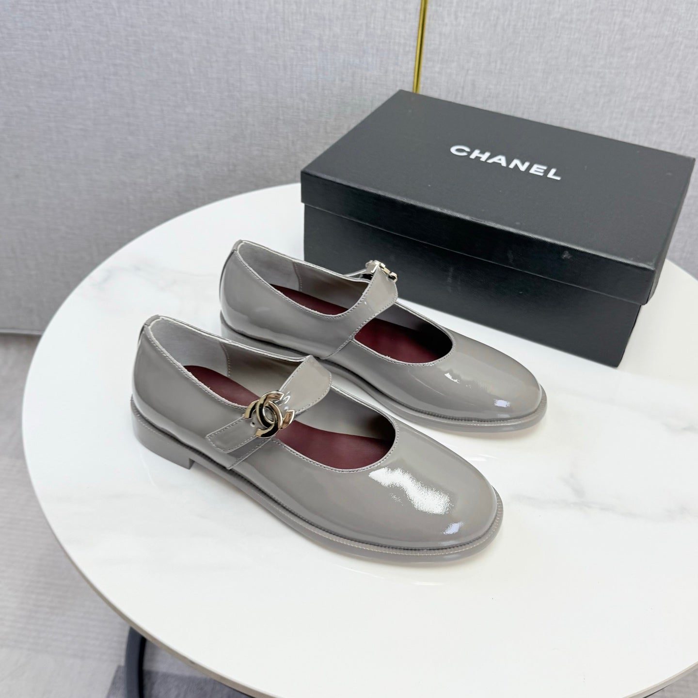 CC 26s Mary Jane Flats Grey Patent Leather 904493