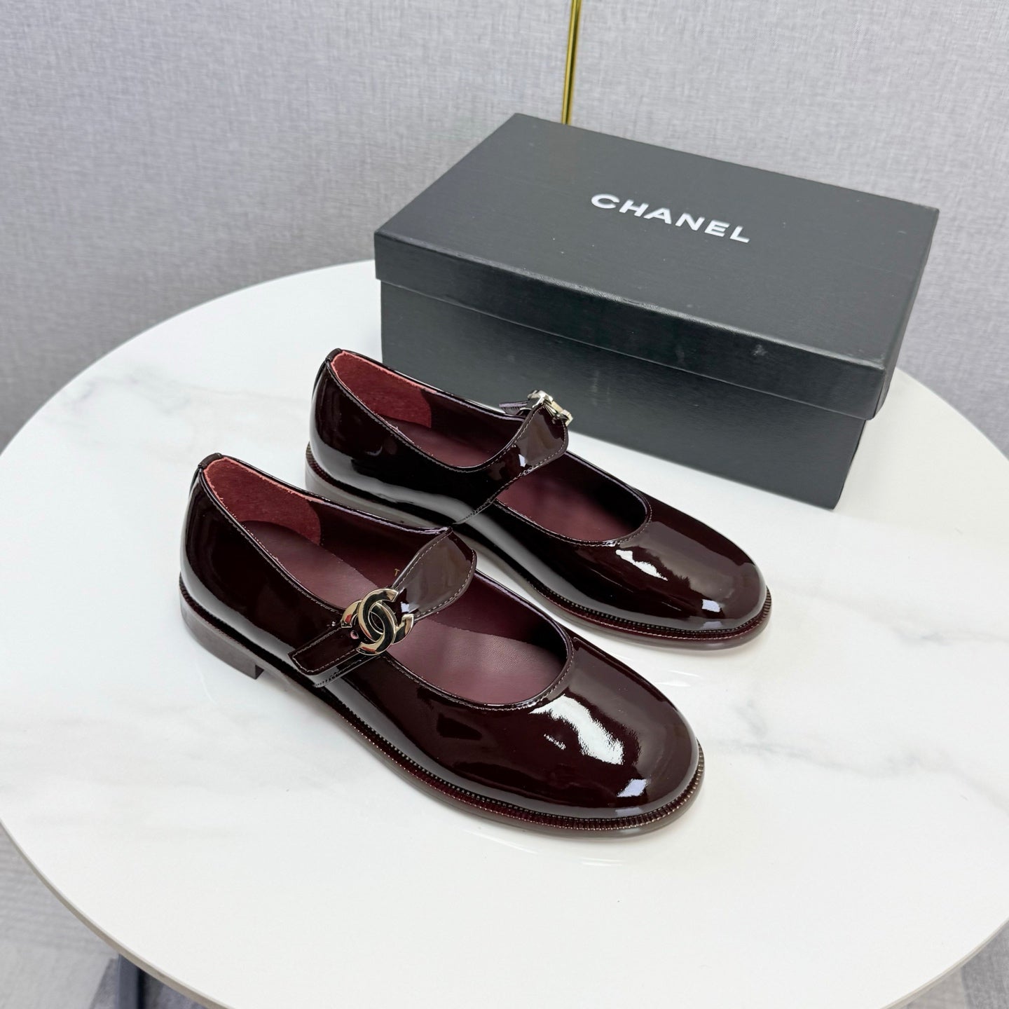 CC 26s Mary Jane Flats Burgundy Patent Leather 904495
