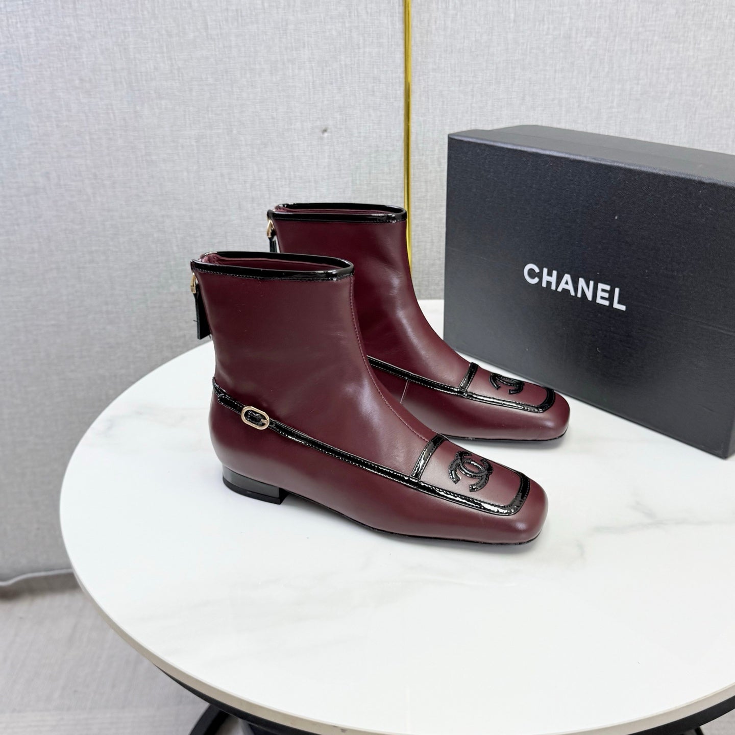CC 26s Square Toe Low Heel Boots Black Burgundy Sheeepskin 972804
