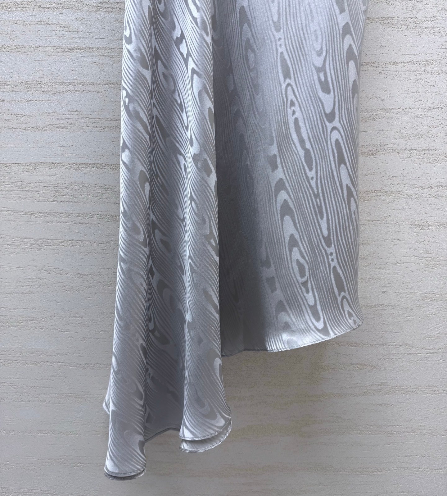 CD 26s Draped Top Gray Moiré-Effect Silk Jacquard 397990