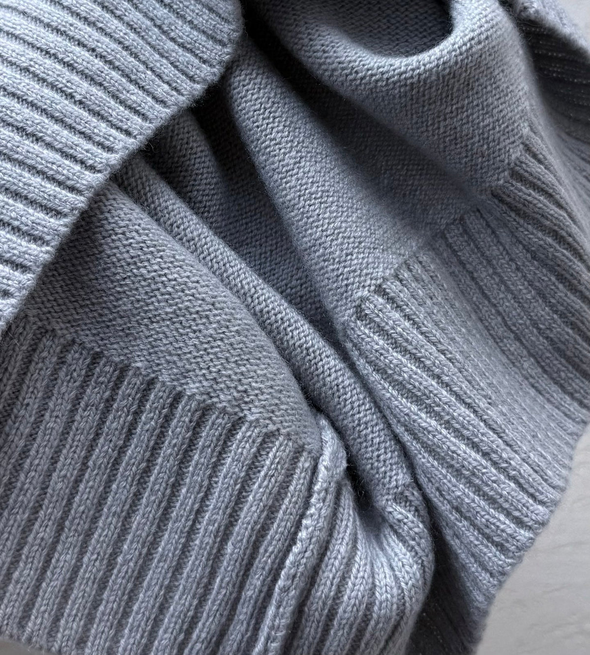 Dior 26s Knit Sweater Grey Wool Cashmere 433003