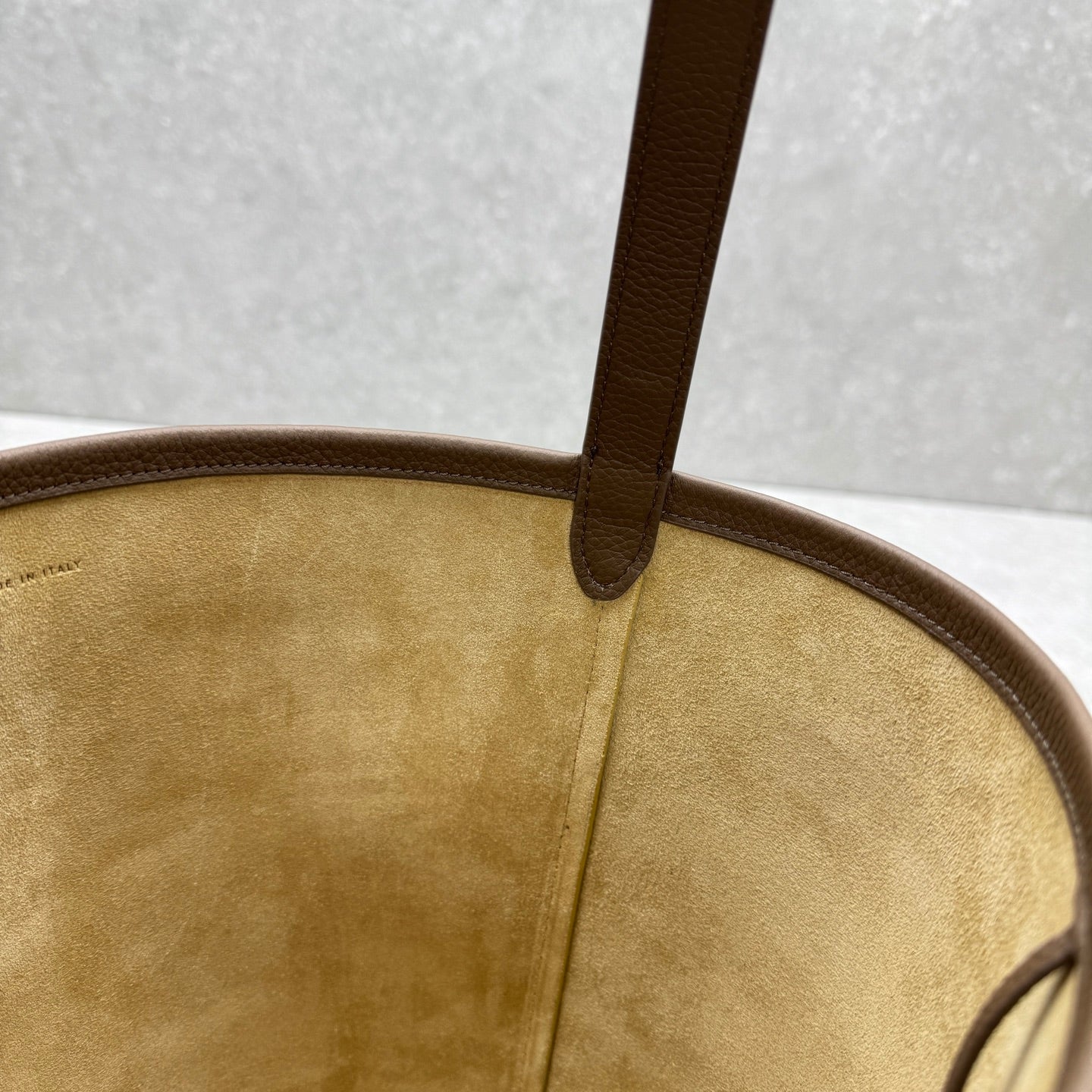 The Row 2025 N/S Park Tote Bag Brown Calfskin