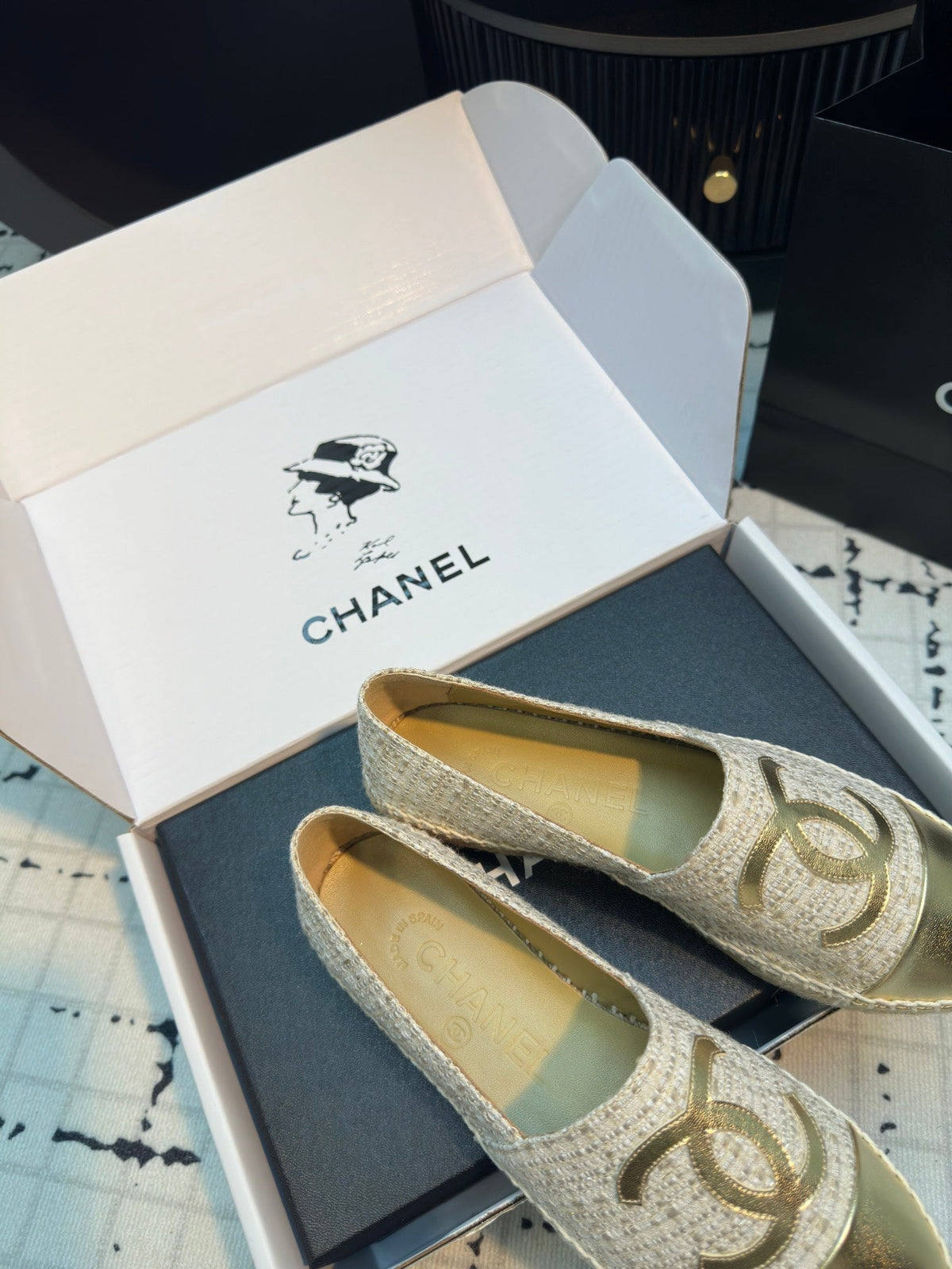 CC 26 Espadrilles Loafers In Beige Tweed And Golden Lambskin