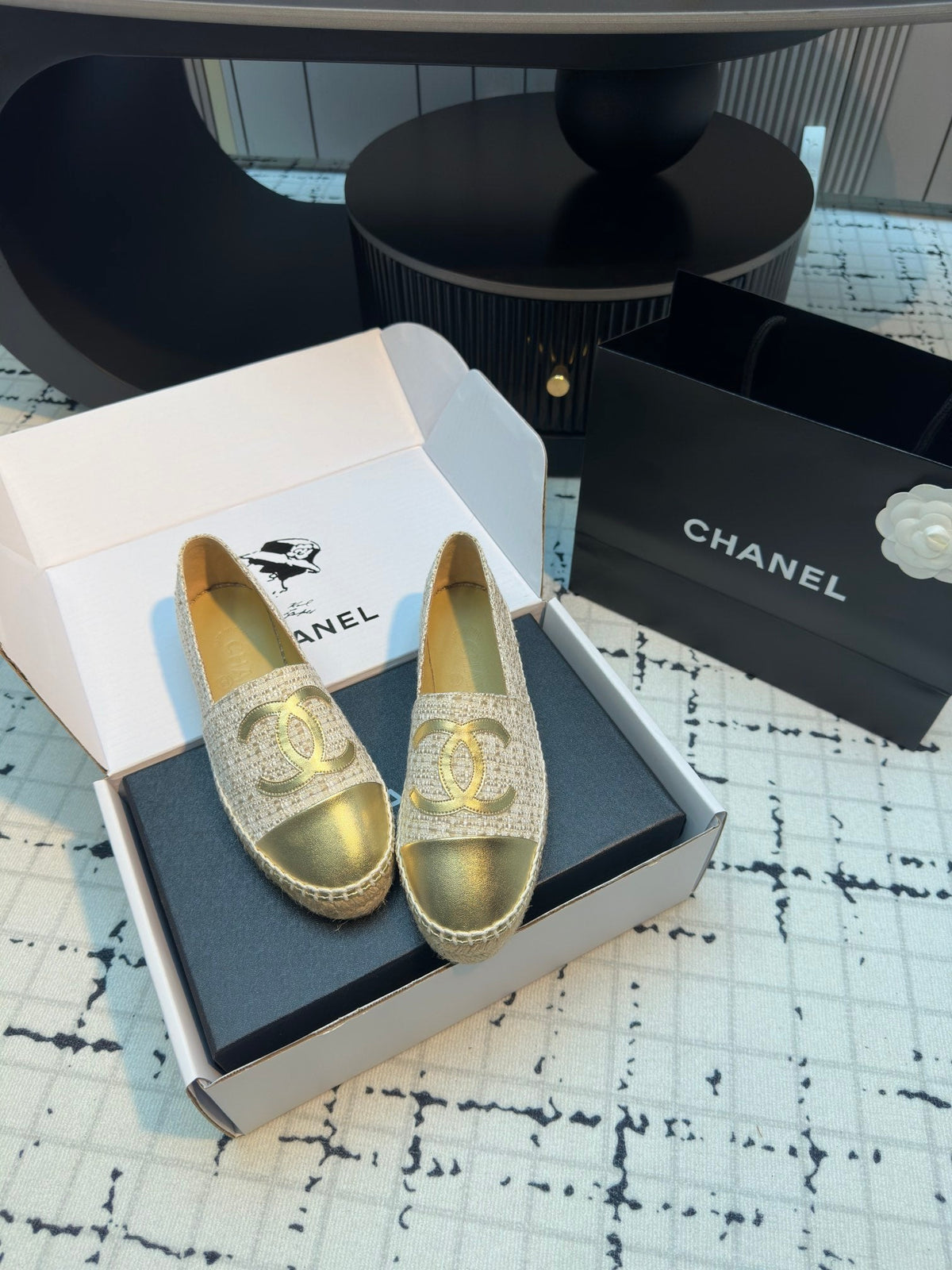 CC 26 Espadrilles Loafers In Beige Tweed And Golden Lambskin