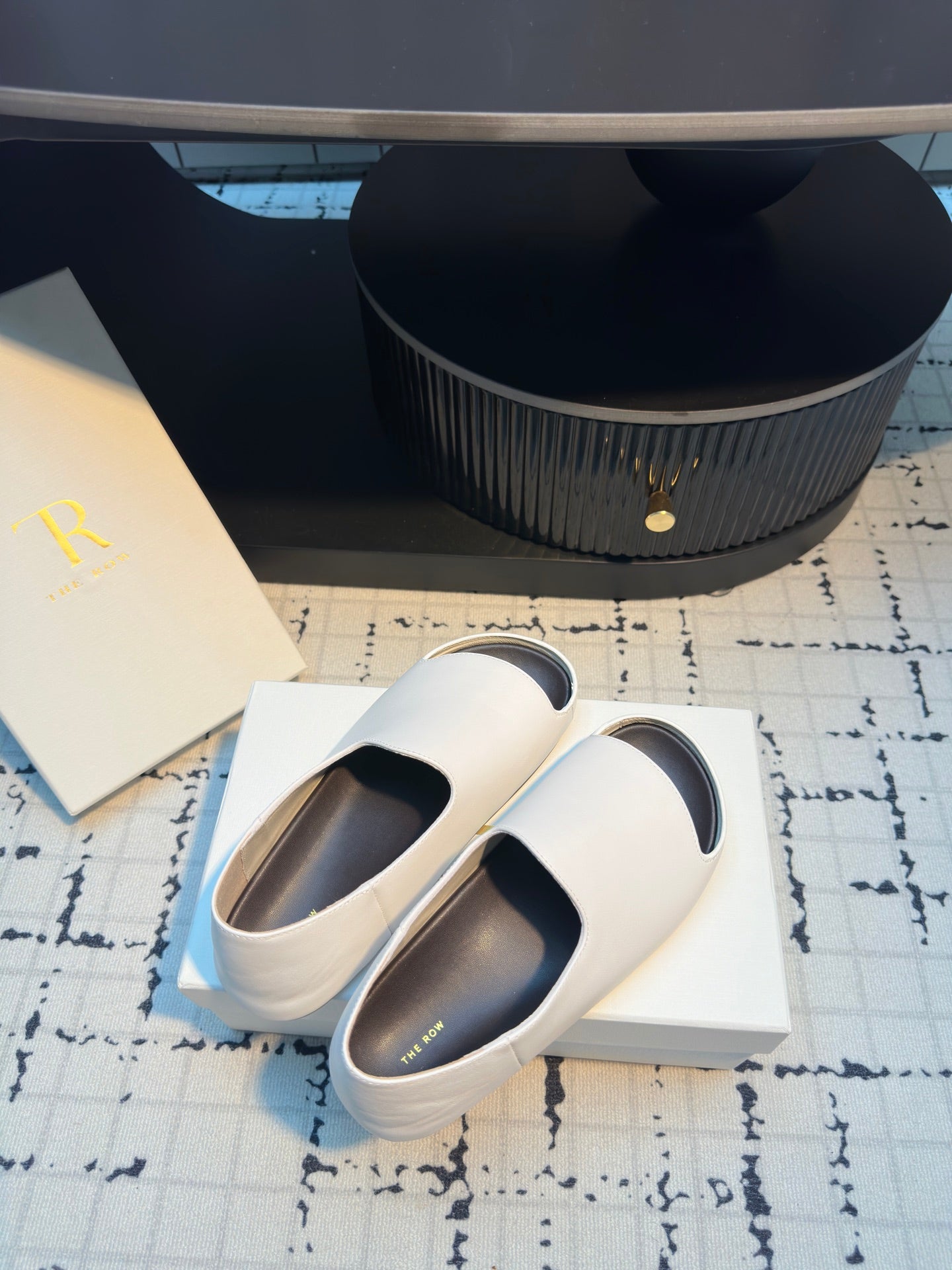 The Row Slide Mules White Black Sheepskin 334355