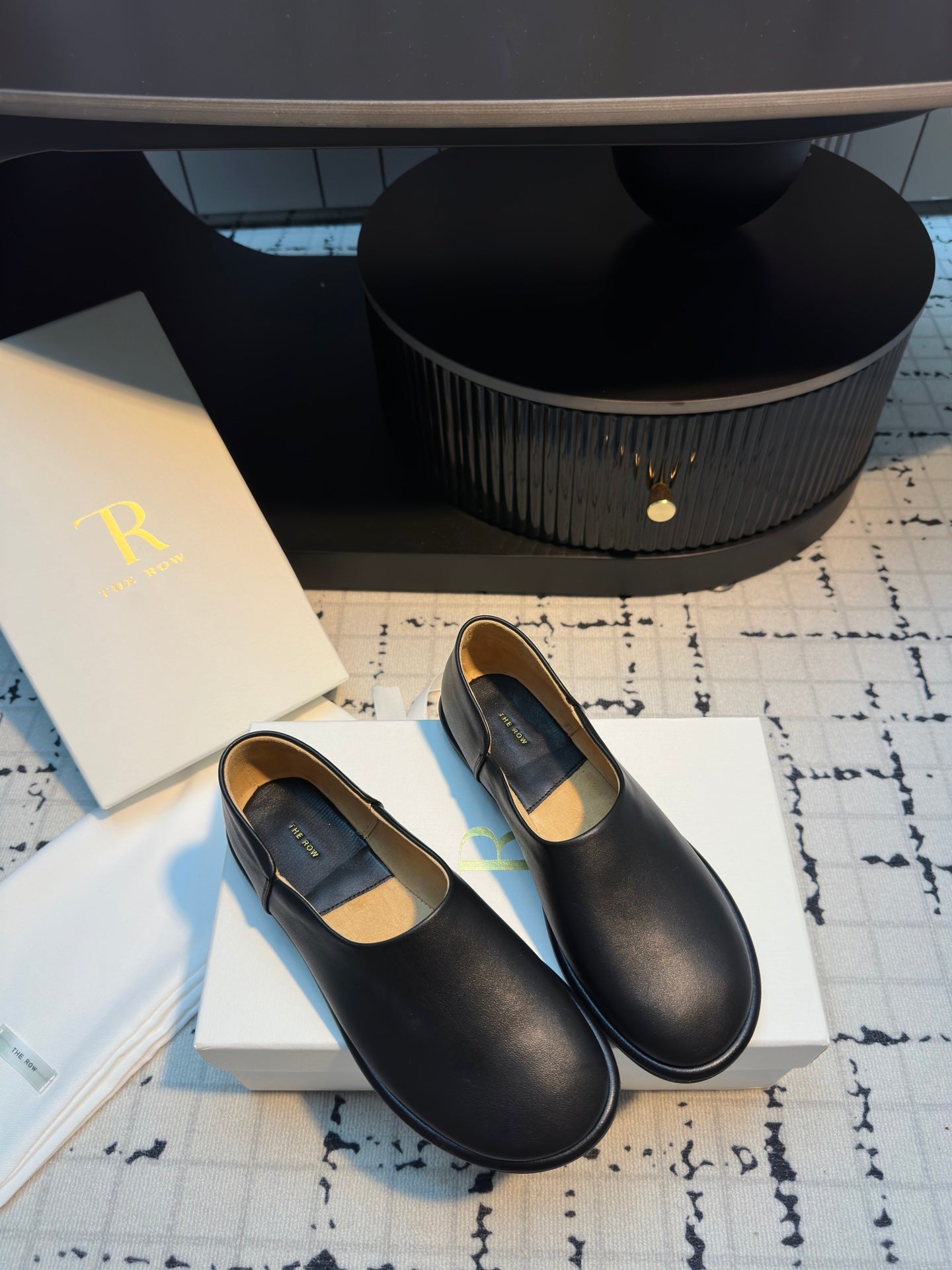 The Row Flat Loafer Black Calfskin 334448