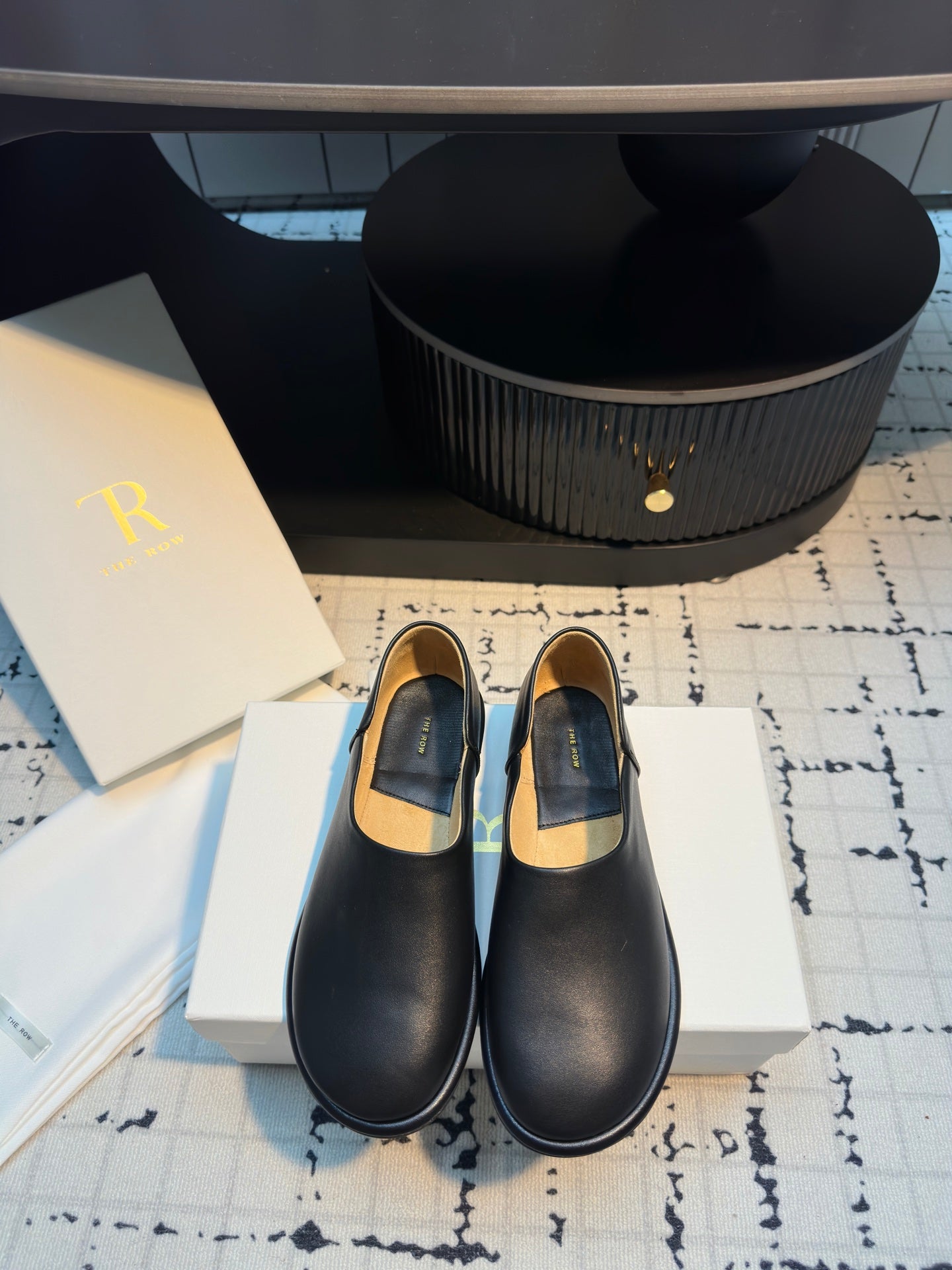 The Row Flat Loafer Black Calfskin 334448