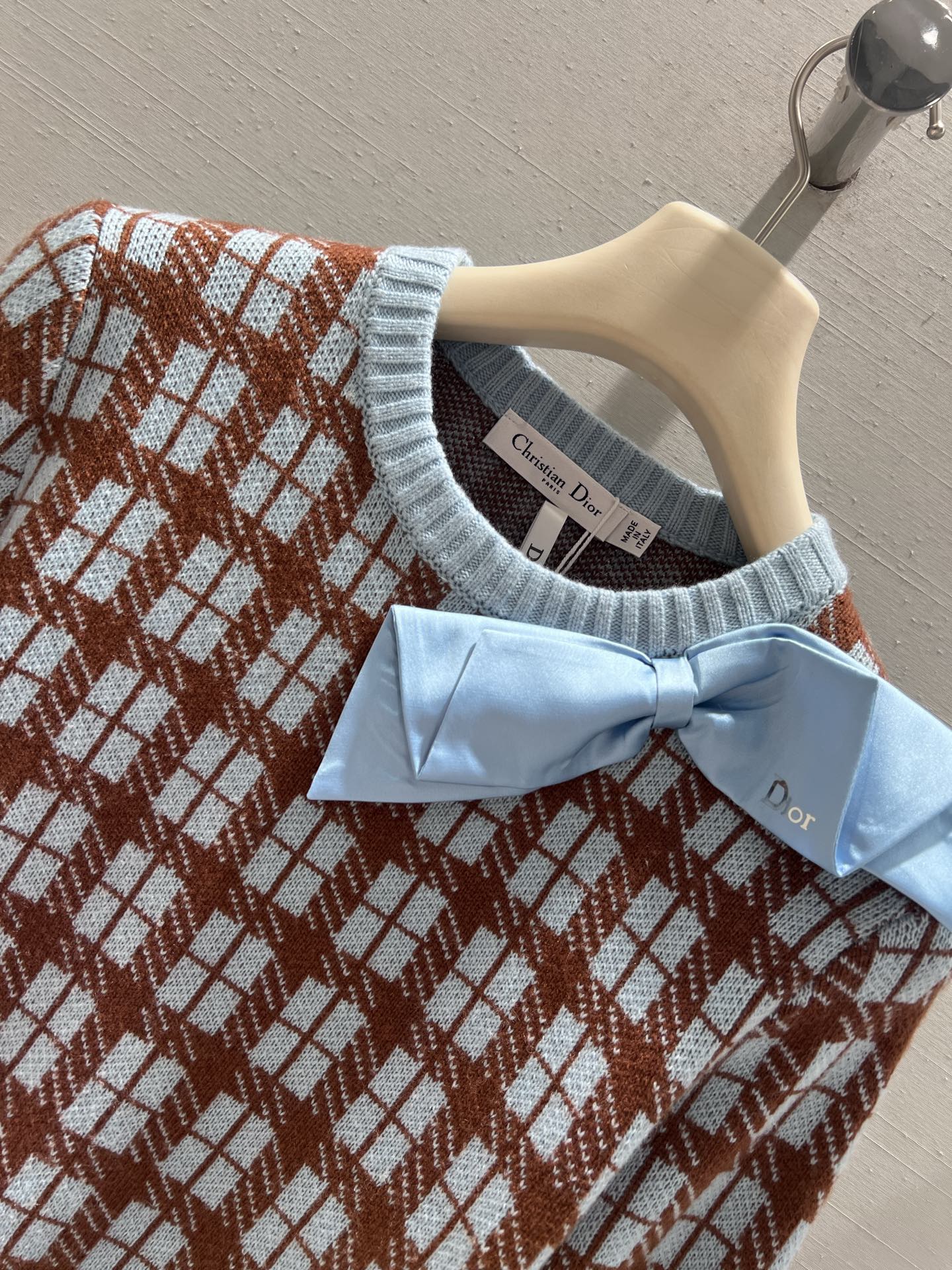 CD Retro Plaid Bow Sweater Brown Light Blue Wool 343978