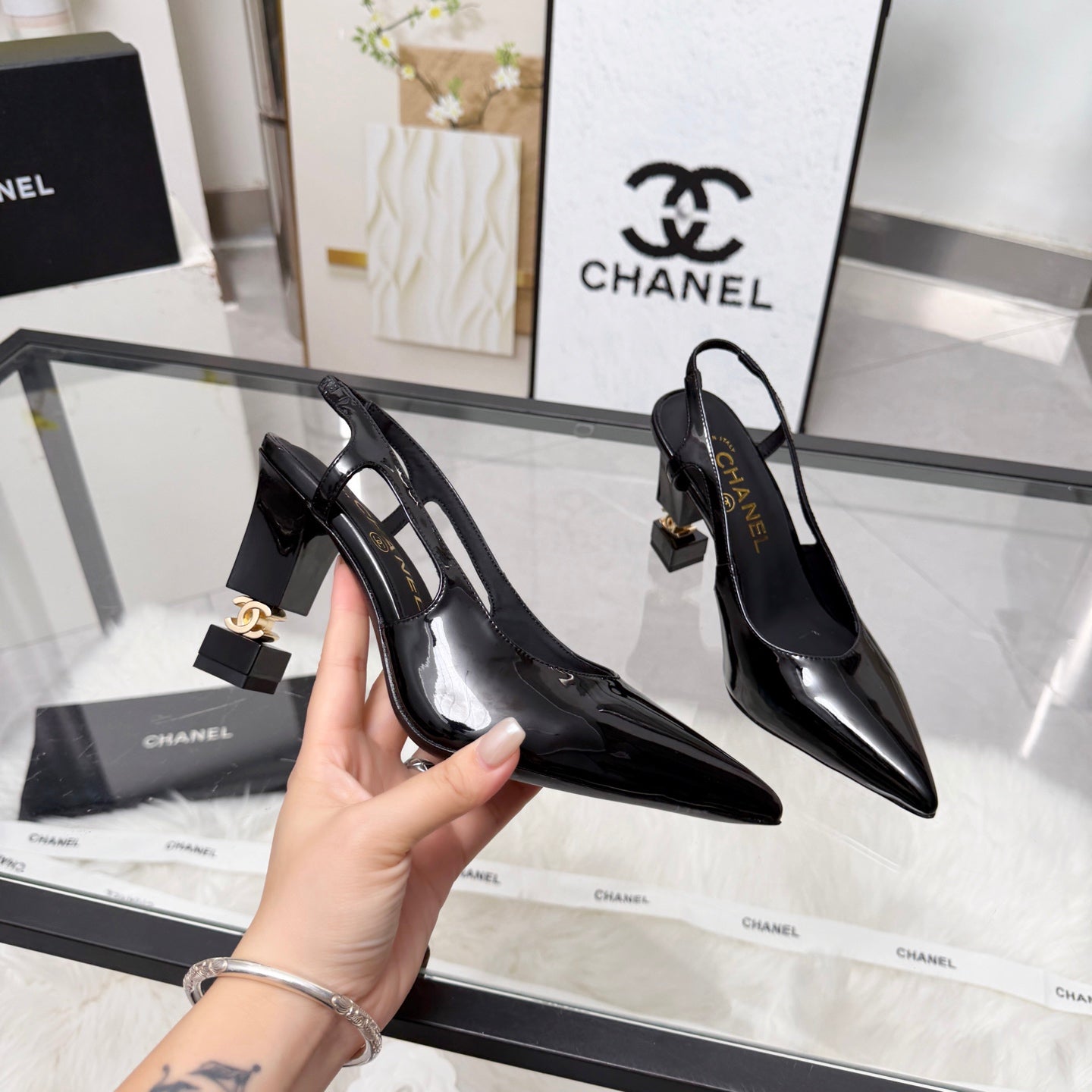 CC 26s Slingback 9cm Black Patent Leather 872875