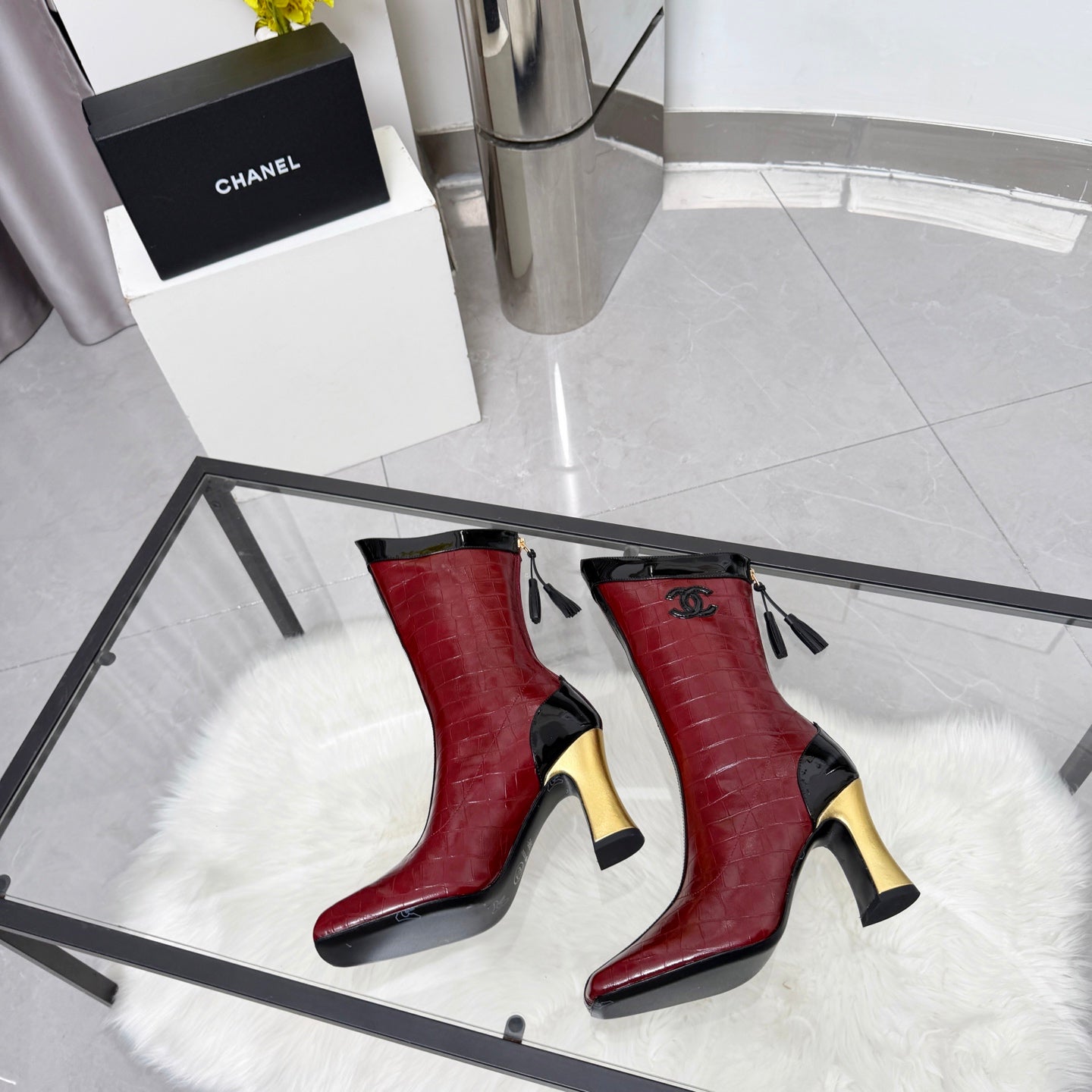 CC 26 FW Ankle Boots 8.5cm Burgundy Crocodile-Embossed Leather 919939