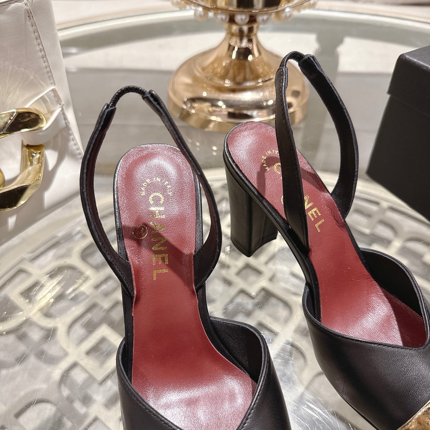 CC 26s Square-Toe High-Heeled Slingbacks 9cm Gold Black Leather 736108