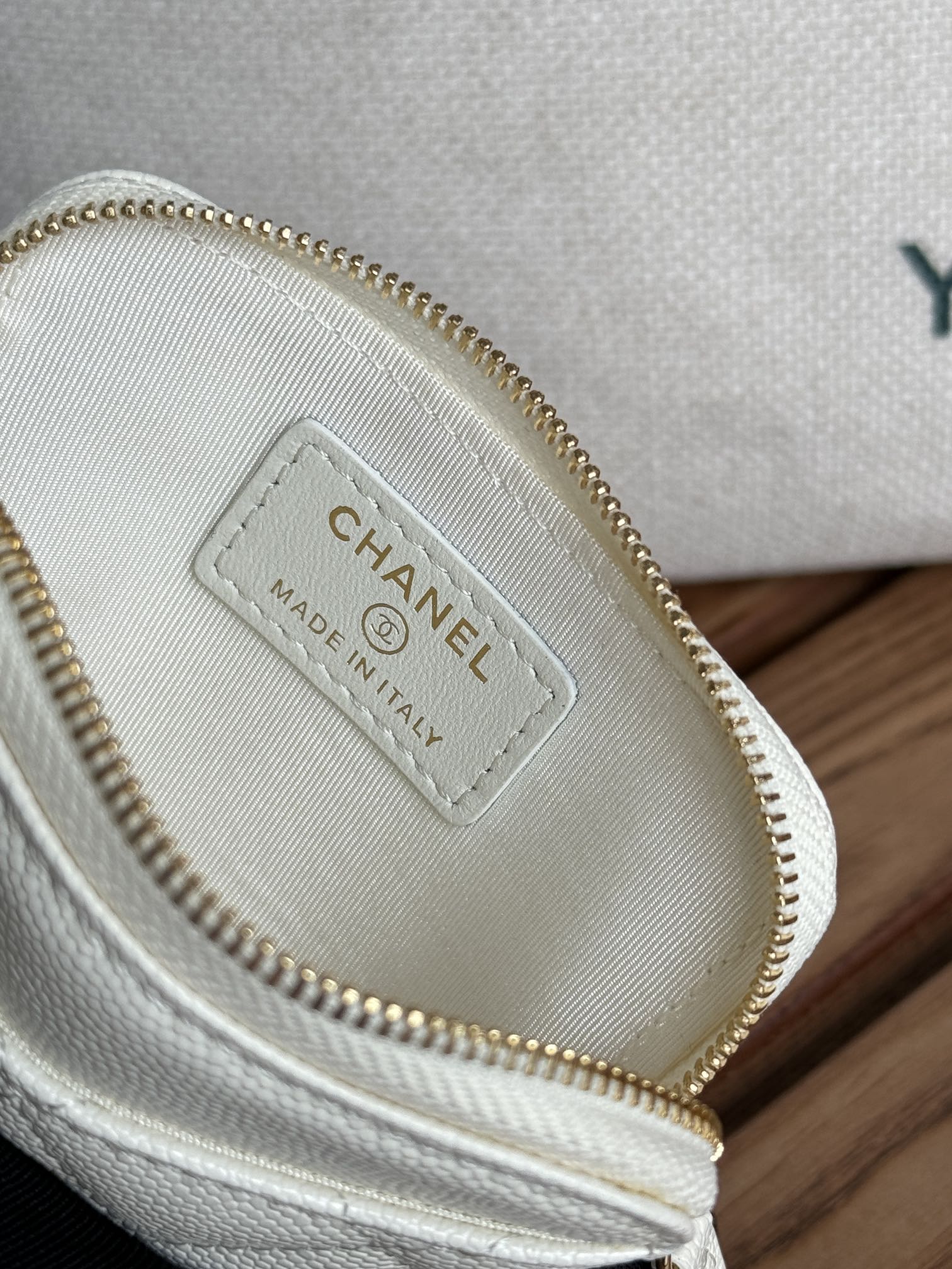 CC Zip Card Holder Wallet White Gold Metal Caviar 240607
