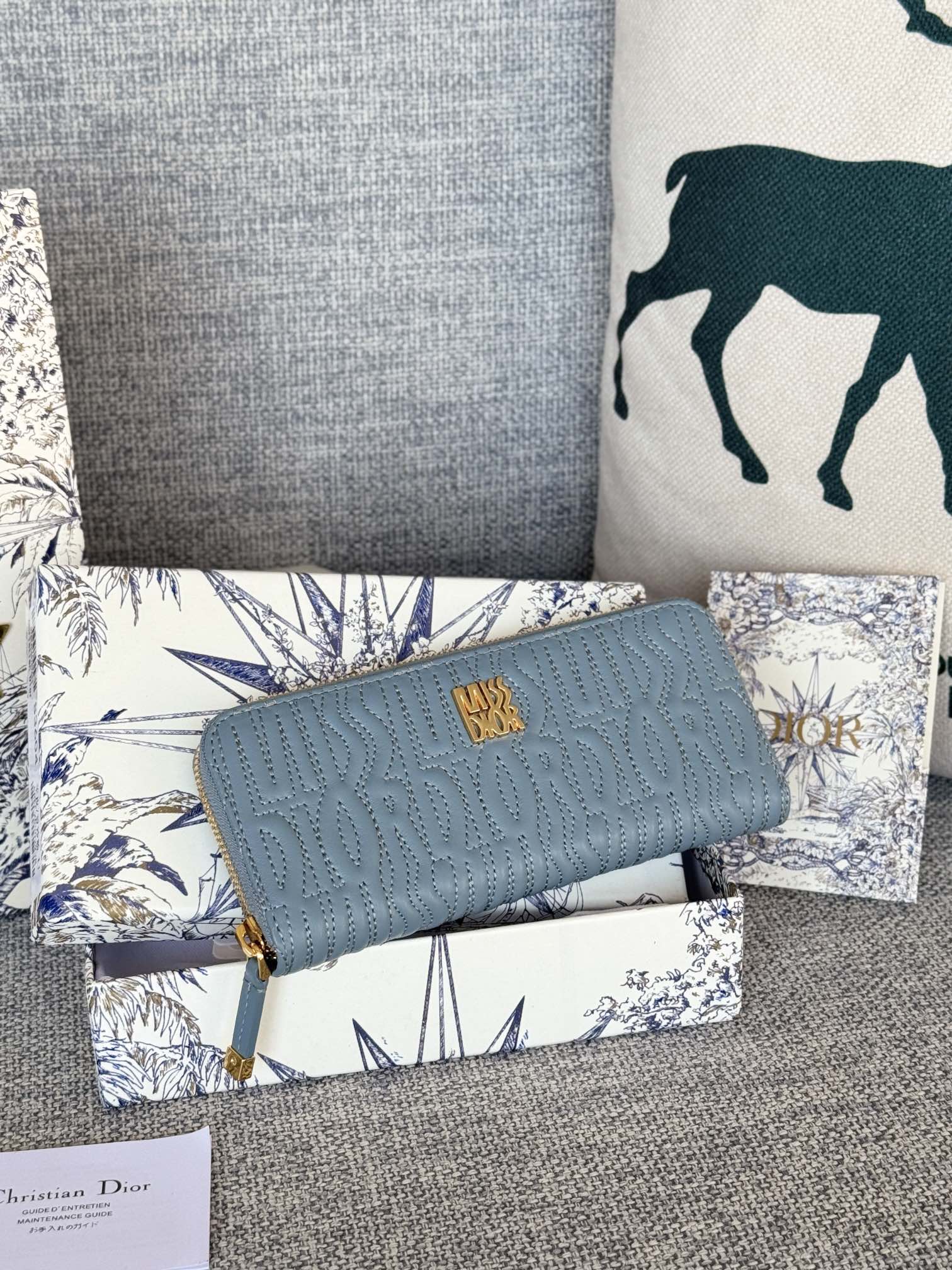 CD Miss Dior Freesia Zipper Wallet Lambskin GHW