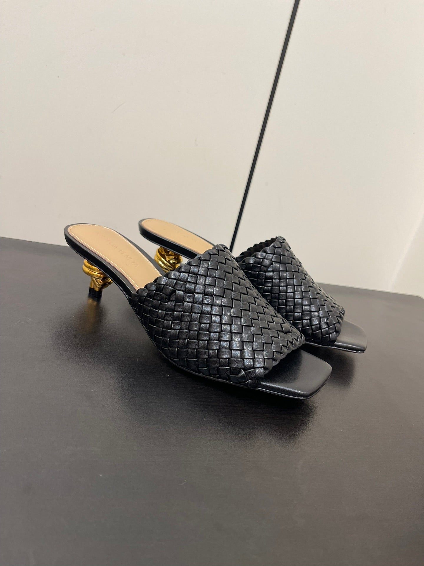 knot mule 55 black lambskin