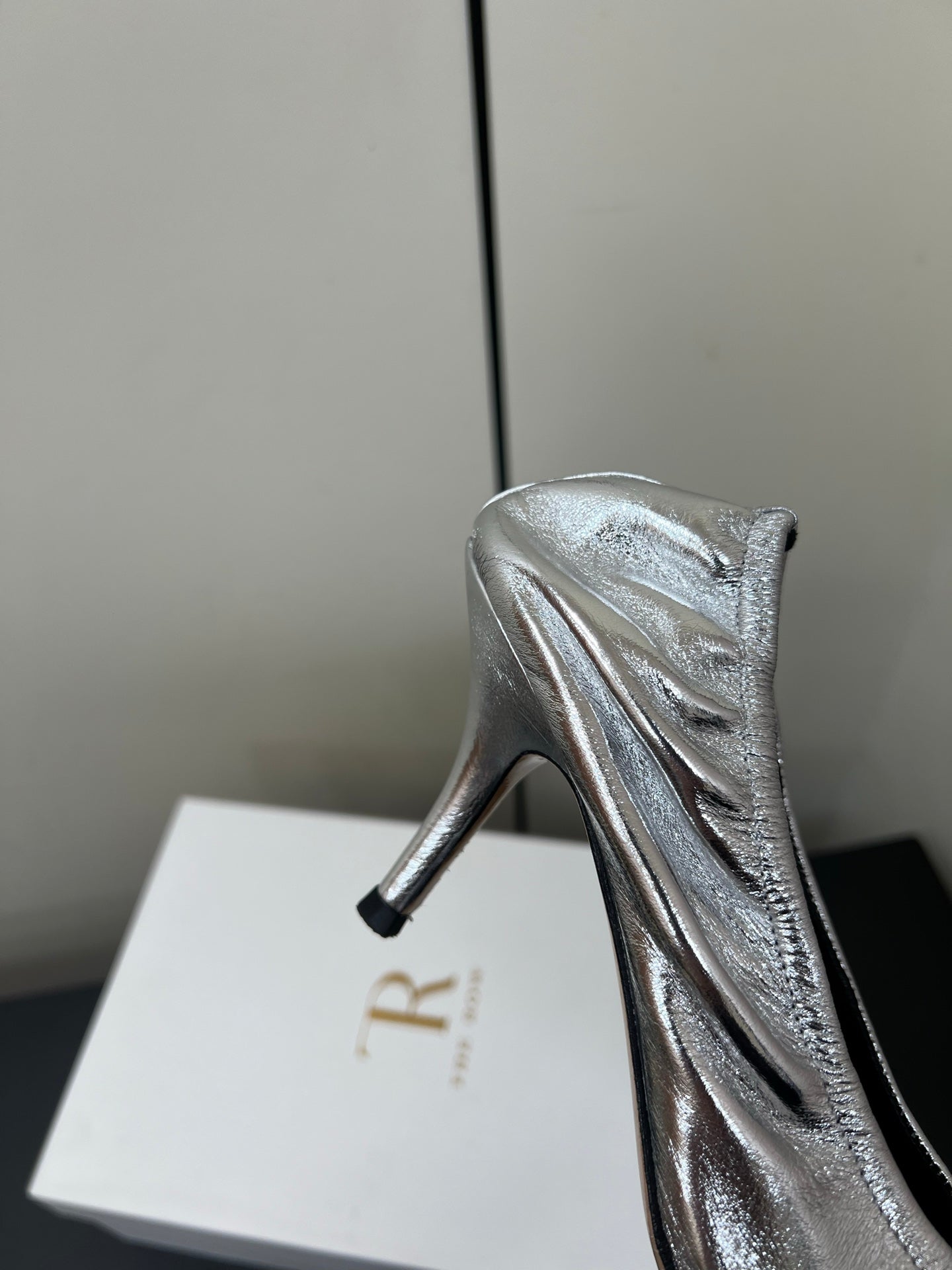 The Row Ava Gathered  Pumps 65mm Silver Metallic Calfskin 340011