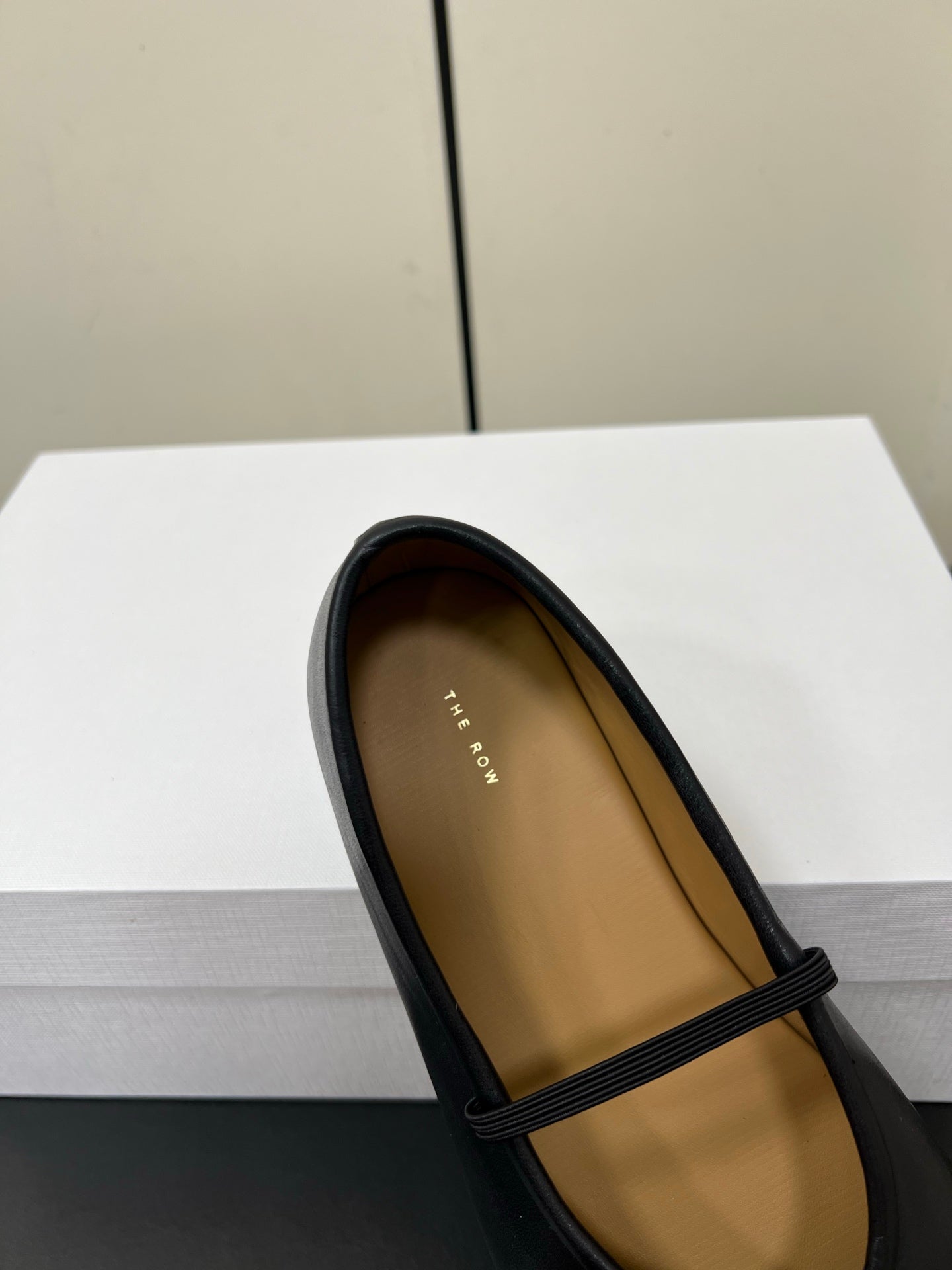 The Row Elastic Ballet Slipper In Black Calfskin 340036