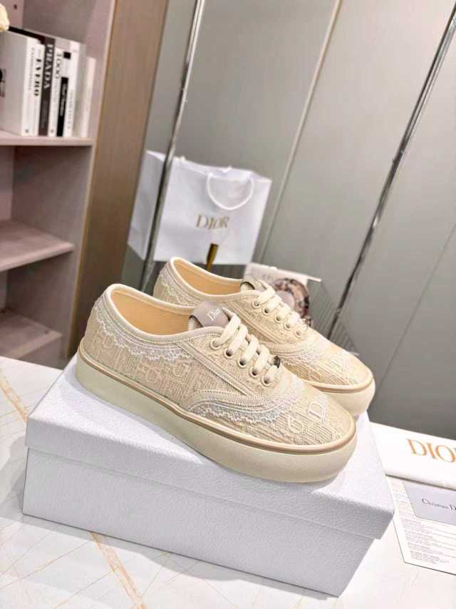 CD 26s Saltwind Sneaker Cream Cotton 996912
