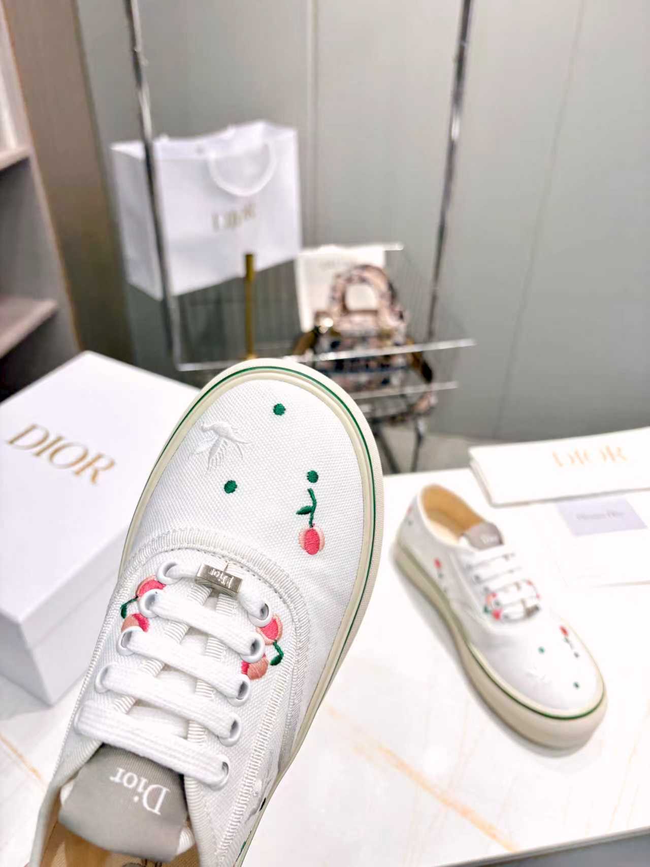 CD 26s Saltwind Sneaker White Cotton 996910