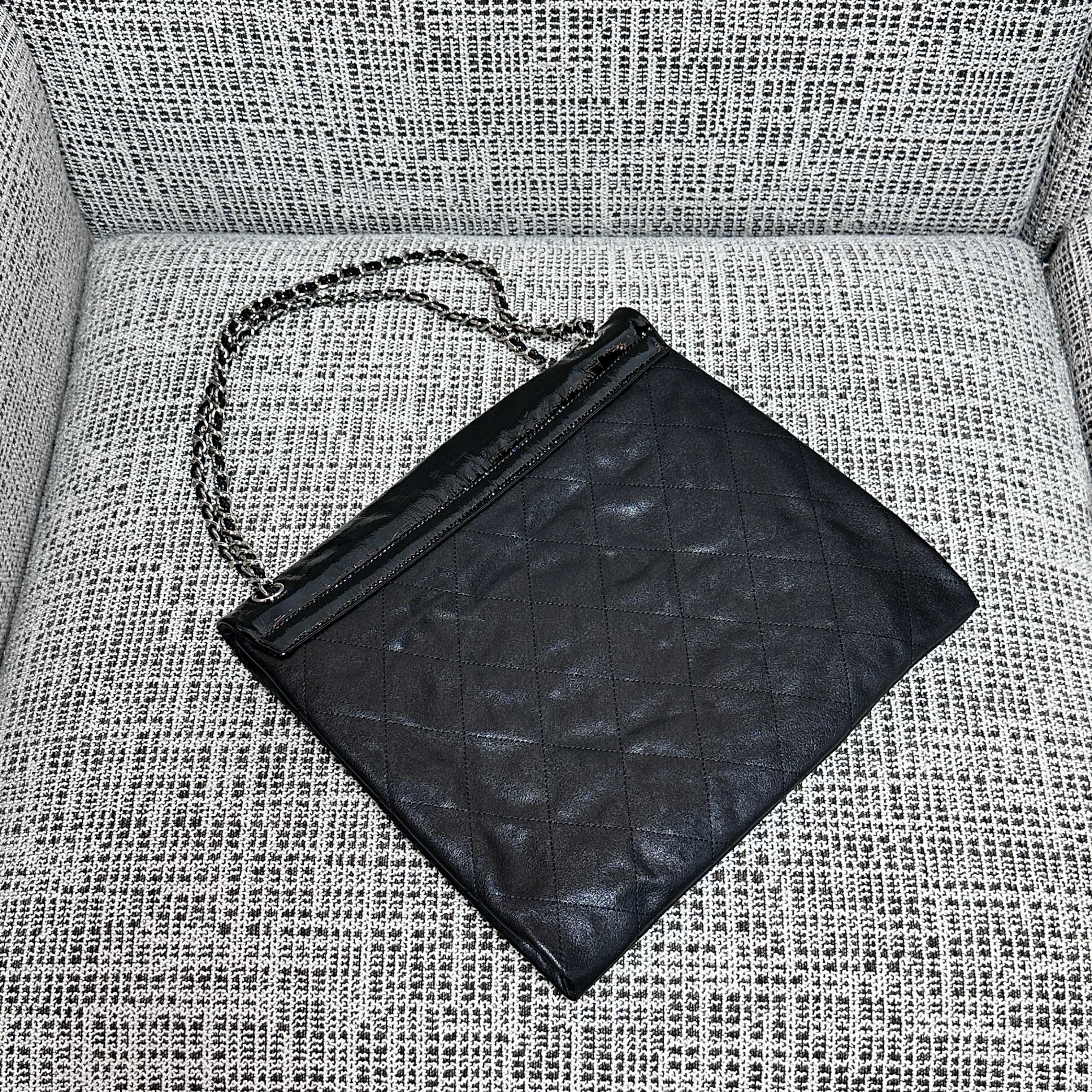 CC 26s Flap Tote Bag Black Oil Wax Leather