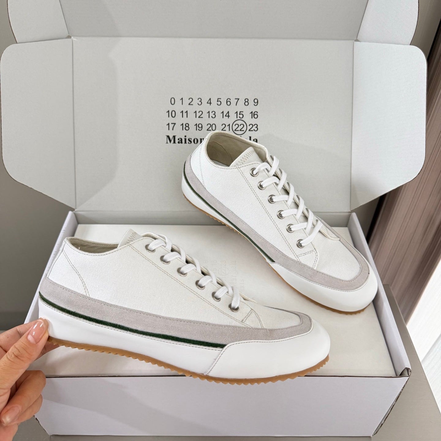 Maison Margiela Traveler Sneaker White Grey Suede Canvas Sheeepskin 872471