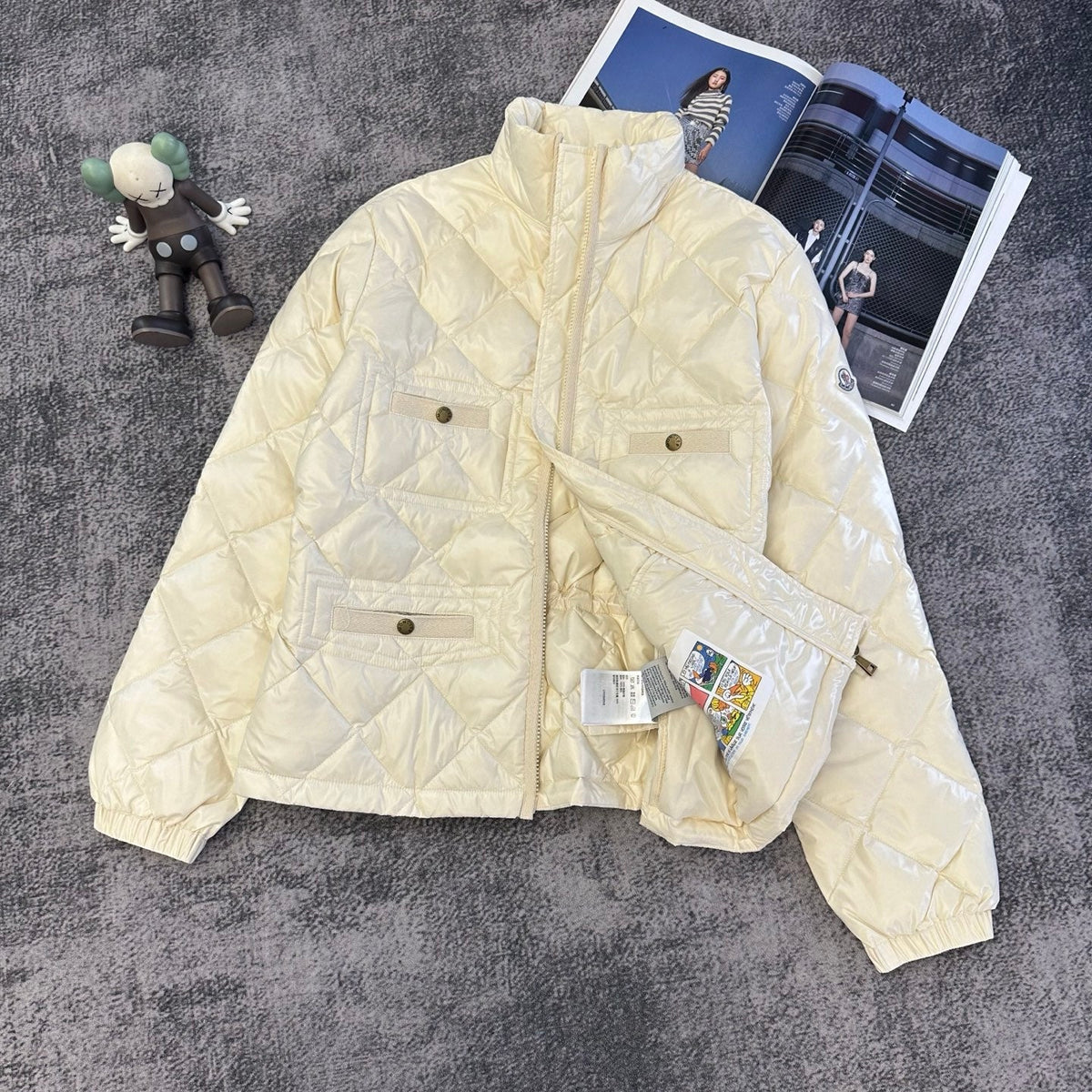 Moncler 26s Jacket Short Down Jacket Ivory White Taffeta 430765