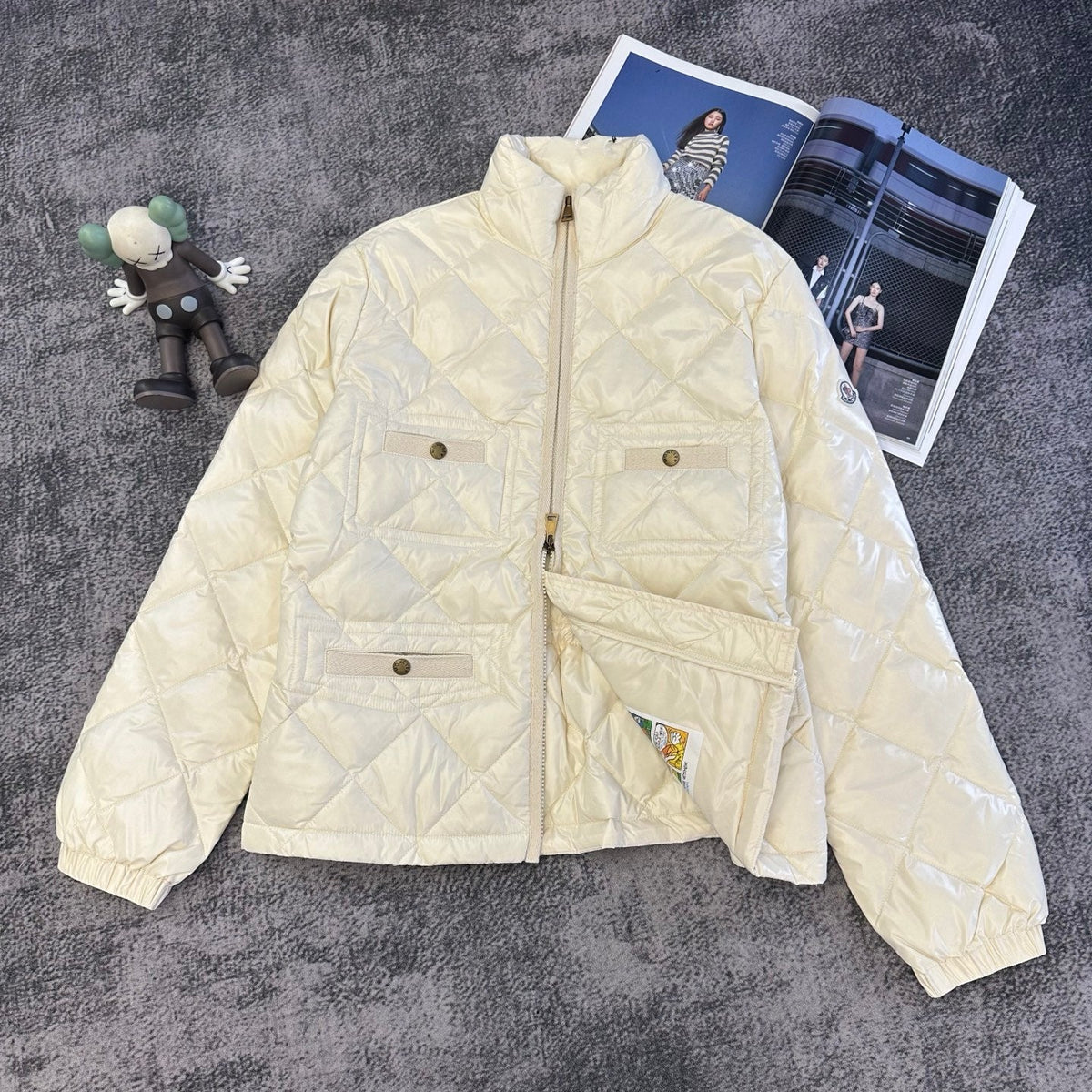 Moncler 26s Jacket Short Down Jacket Ivory White Taffeta 430765