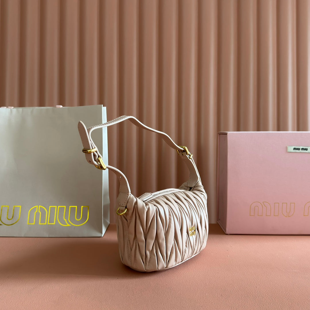 Miu Matelassé Pouch Bag 15cm Apricot Leather