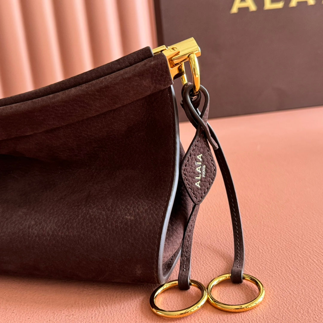 Alaia Le Click East West Medium Bag 30cm Dark Brown mix Burgundy Cowhide