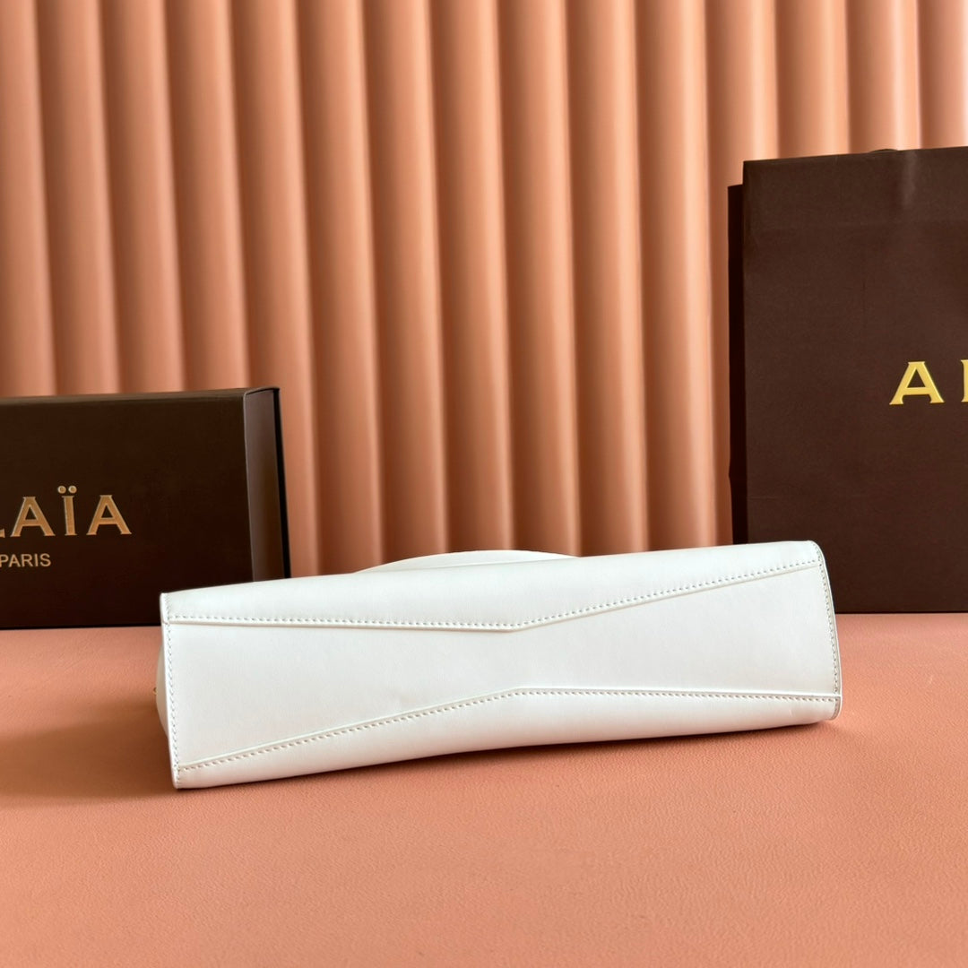 Alaia Le Click East West Medium Bag 30cm White Calfskin