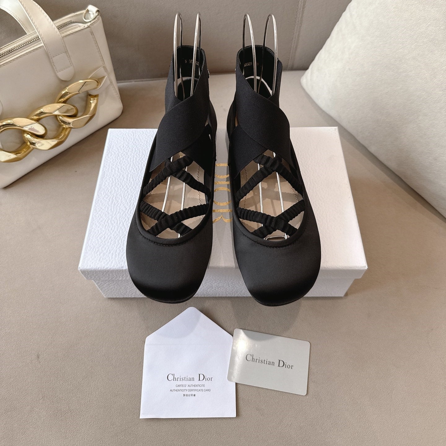 CD 26s Shade Ballet Flats Black Satin 939599
