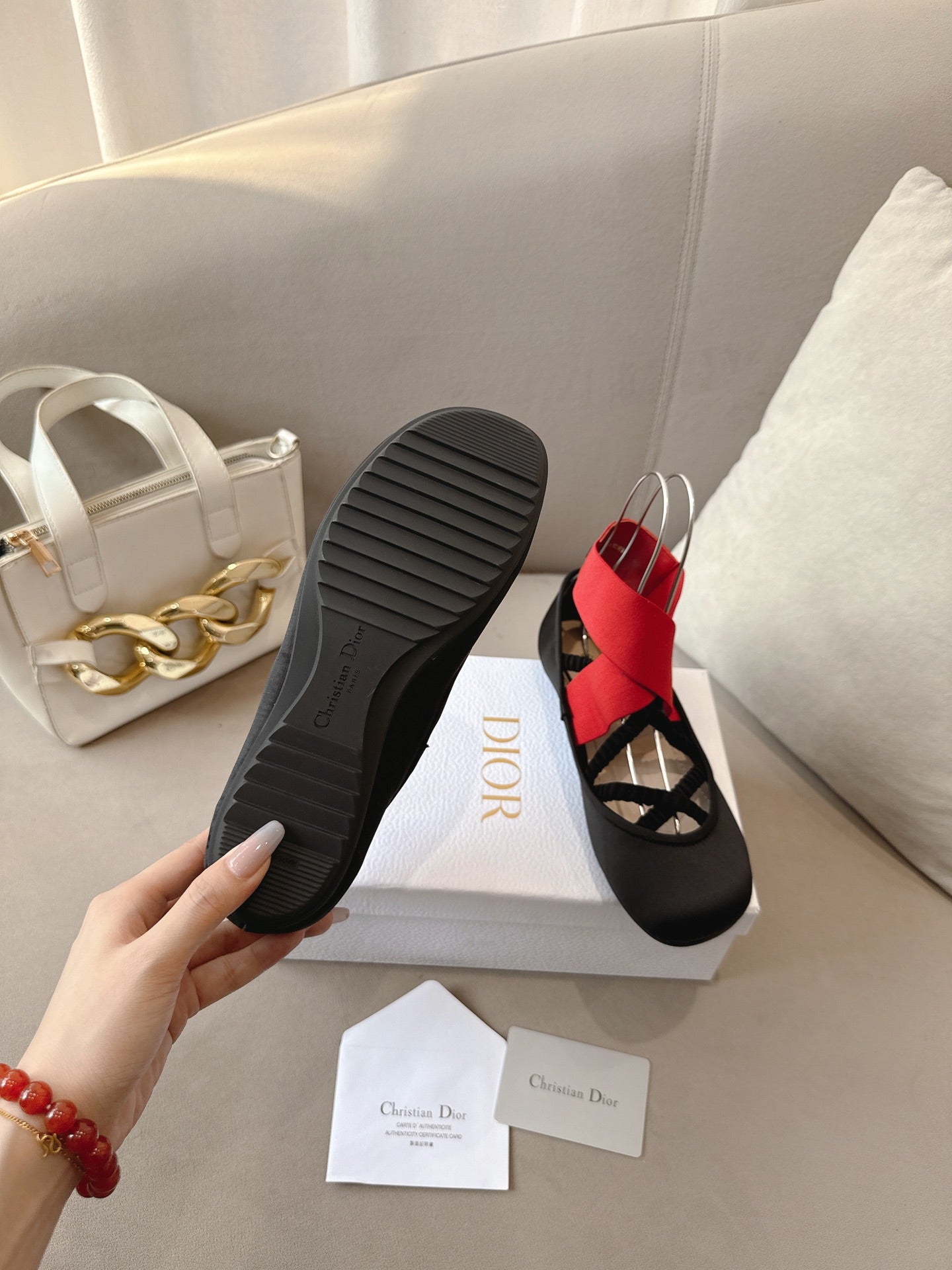 CD 26s Shade Ballet Flats Black Red Satin 939600