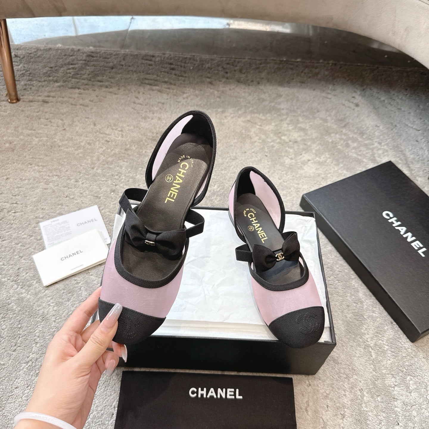 CC  25b Fall-Winter Mary Janes 15mm Pink Black Mesh & Grosgrain 415778