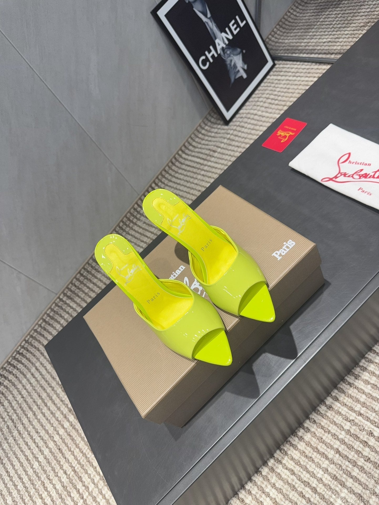 CL Miss Z 100 Mule Neon Patent Leather 539724
