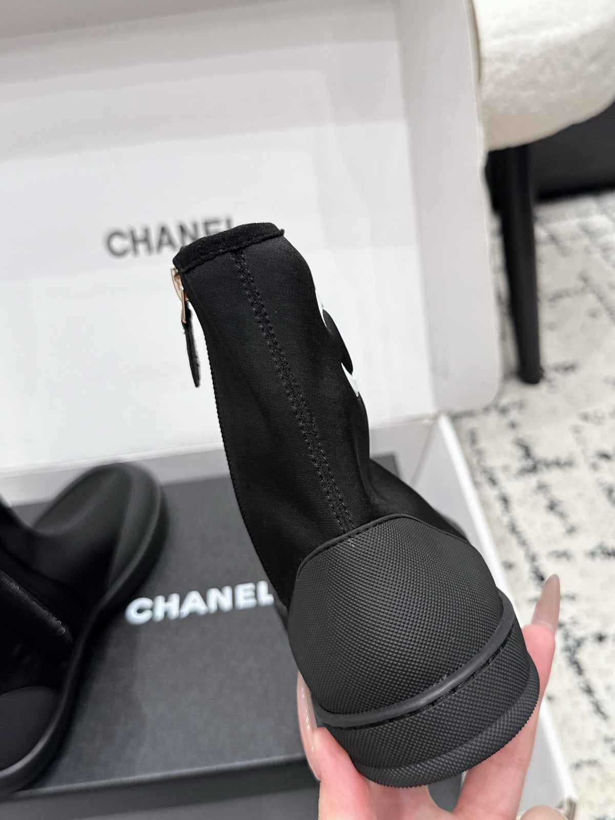 Chanel 26s Zipper Boots In Black Fabric And Lambskin
