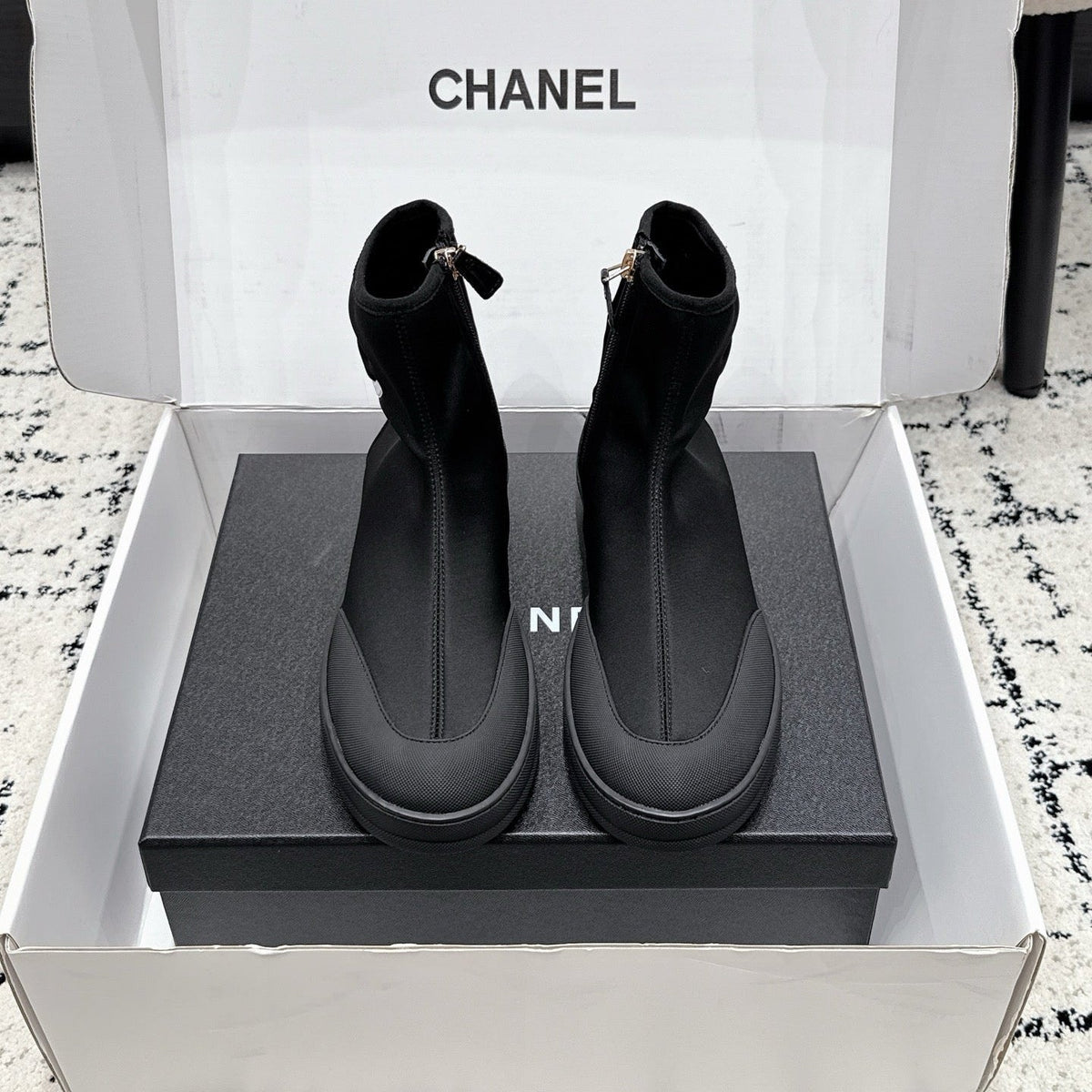 Chanel 26s Zipper Boots In Black Fabric And Lambskin