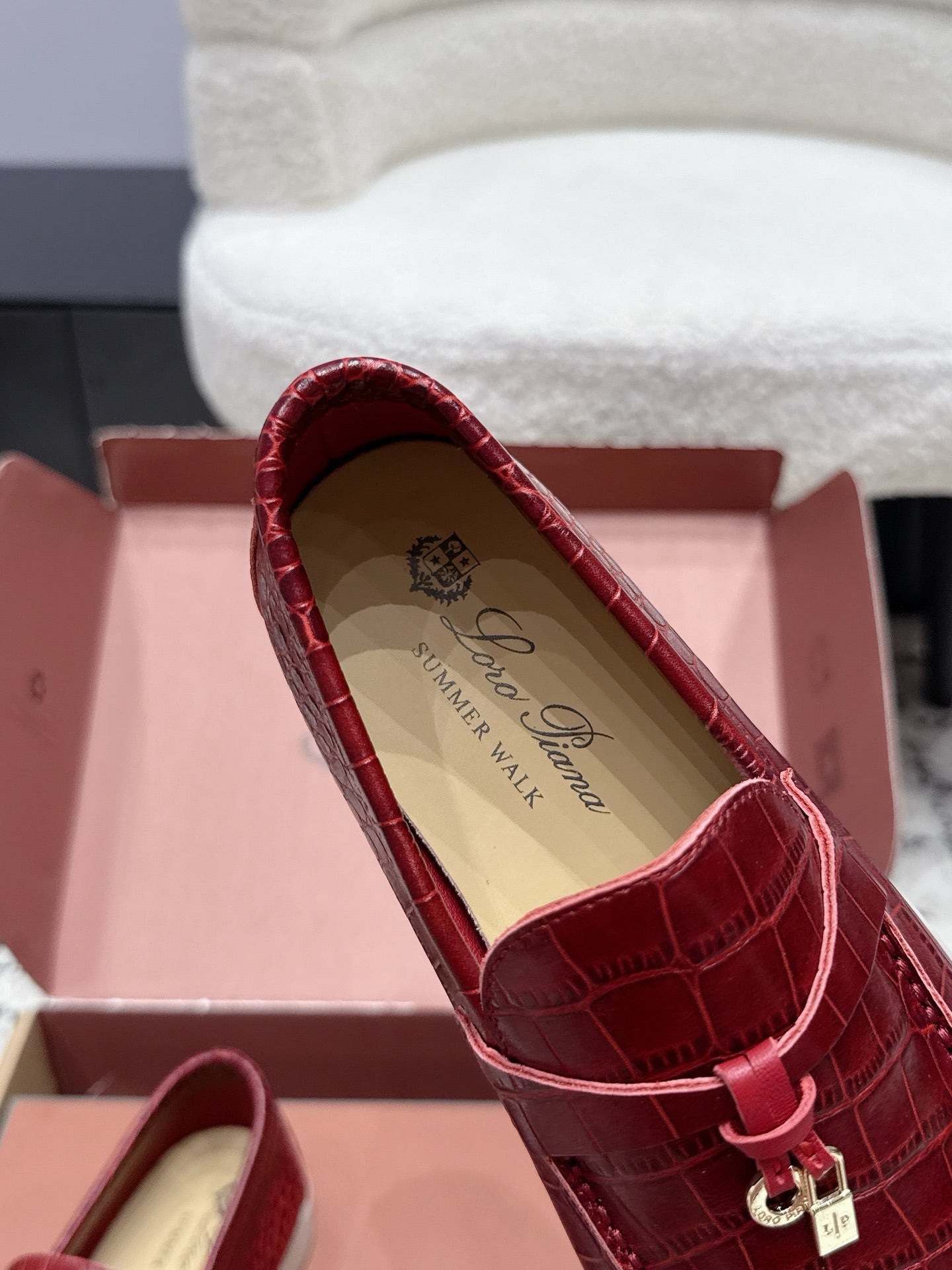 LP Summer Charms Walk Loafers Burgundy Alligator Leather 923391