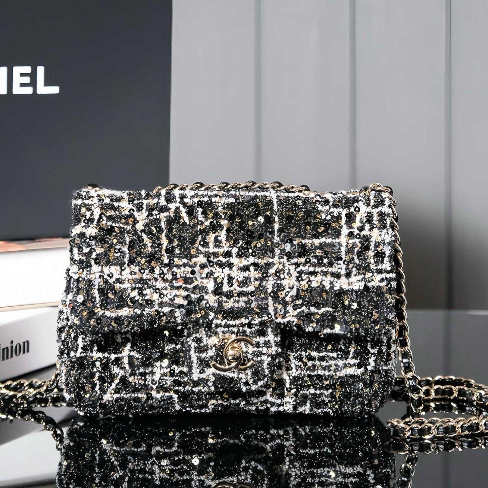 24S Flap Bag 20cm Black White Sequin Calfskin
