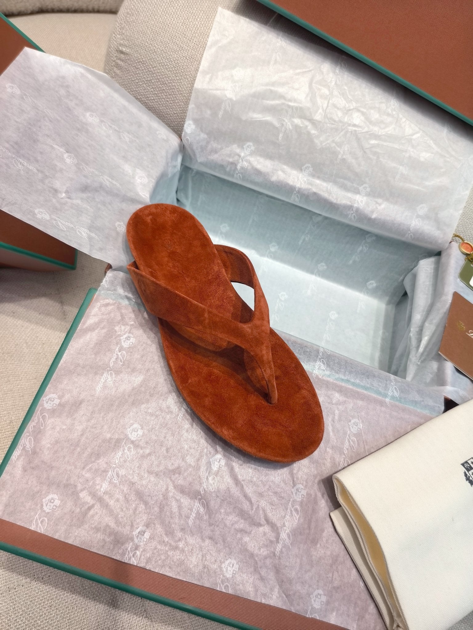 LP Ida Thong Sandal Brown Suede 798915