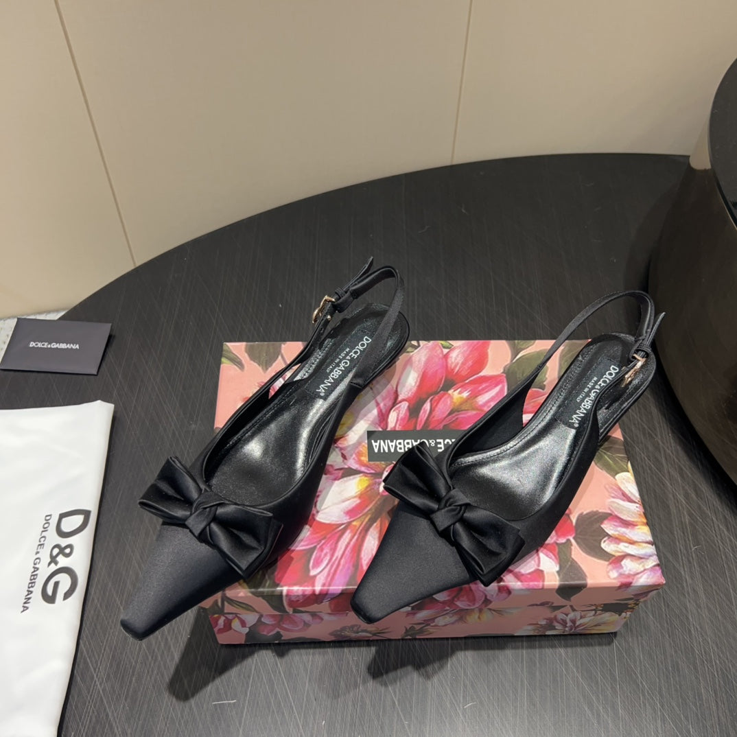 DC 25 Bow Slingback Pumps Black Silk And Sheepskin 381616