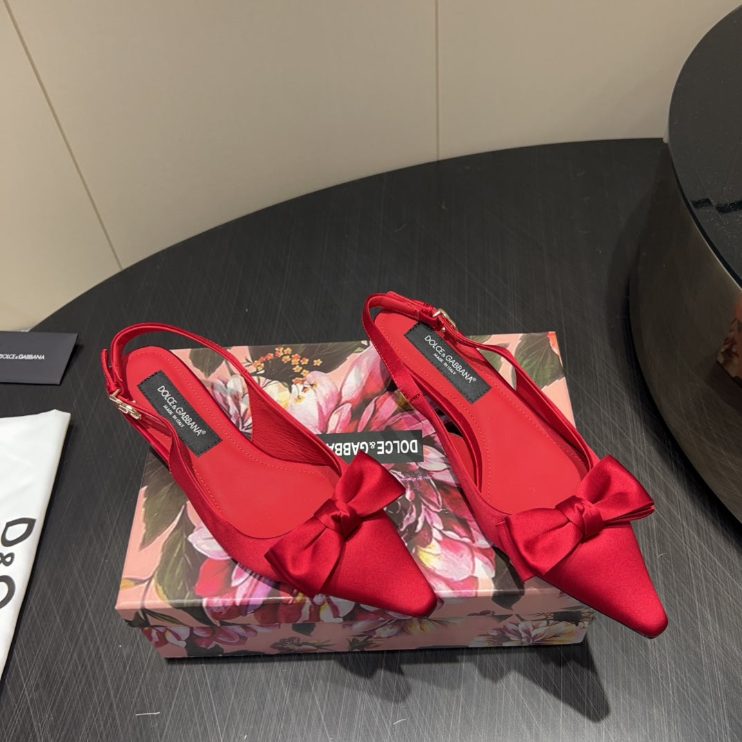 DC 25  Bow Slingback Pumps Red Silk And Sheepskin 381617