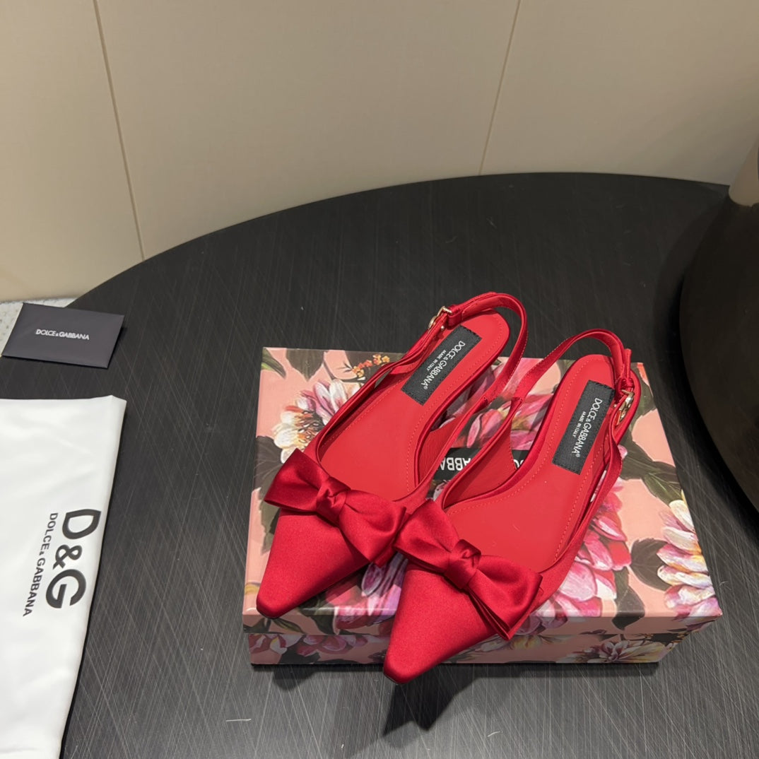 DC 25  Bow Slingback Pumps Red Silk And Sheepskin 381617