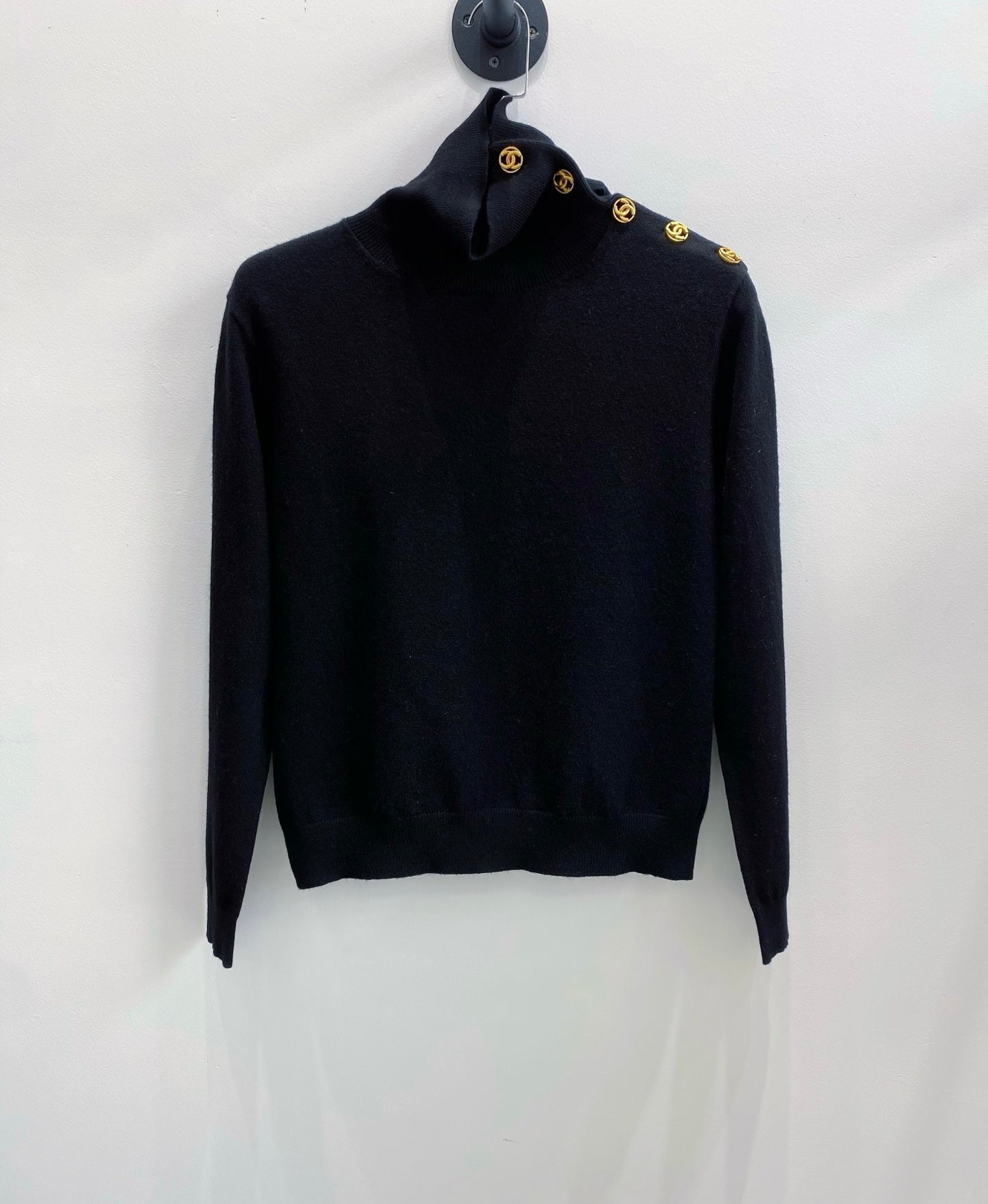 CC 26s Turtleneck Sweater With Shoulder Buttons Black Wool 423124